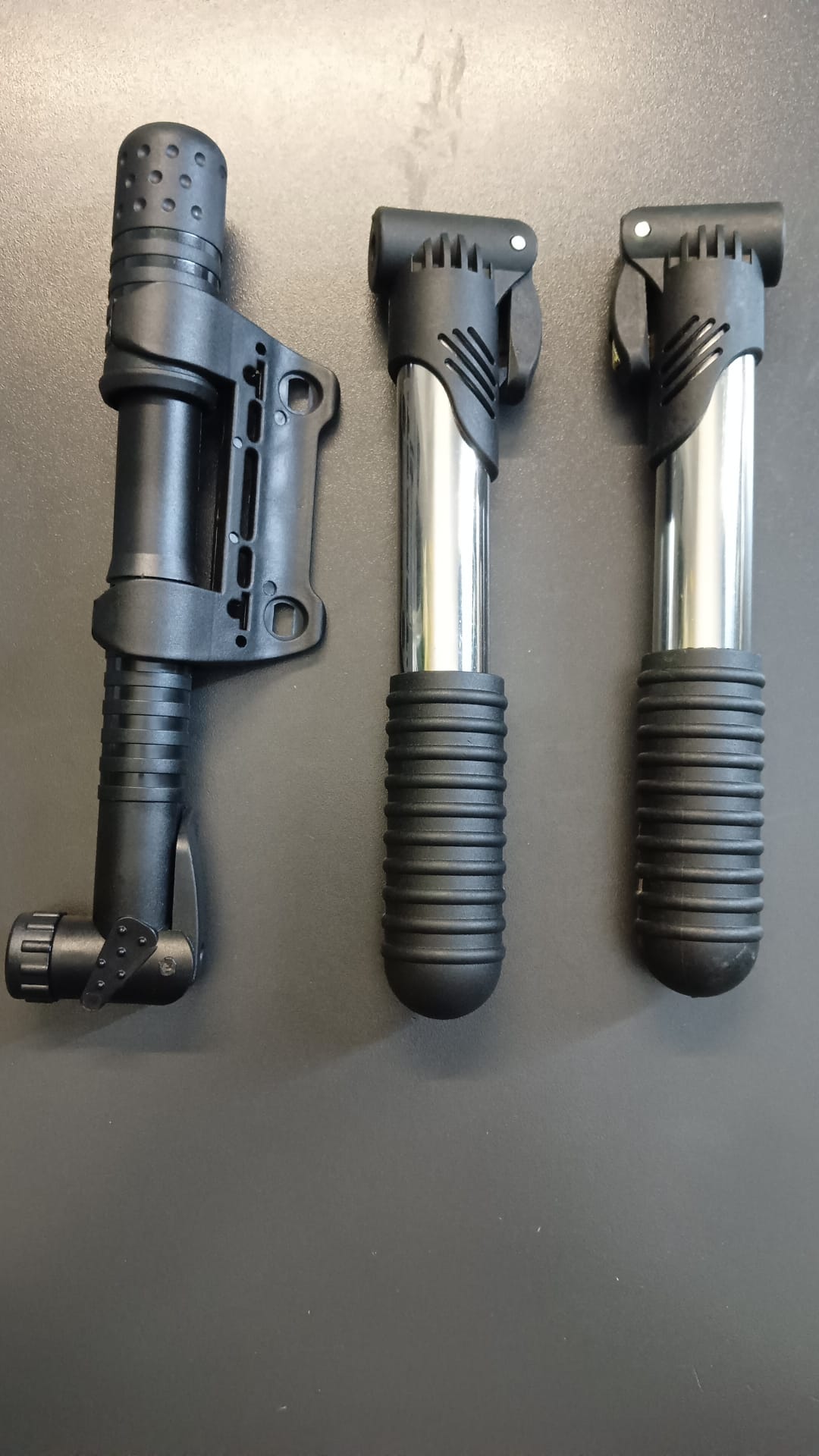 Bombas de aire portátiles para bicicleta y patinete