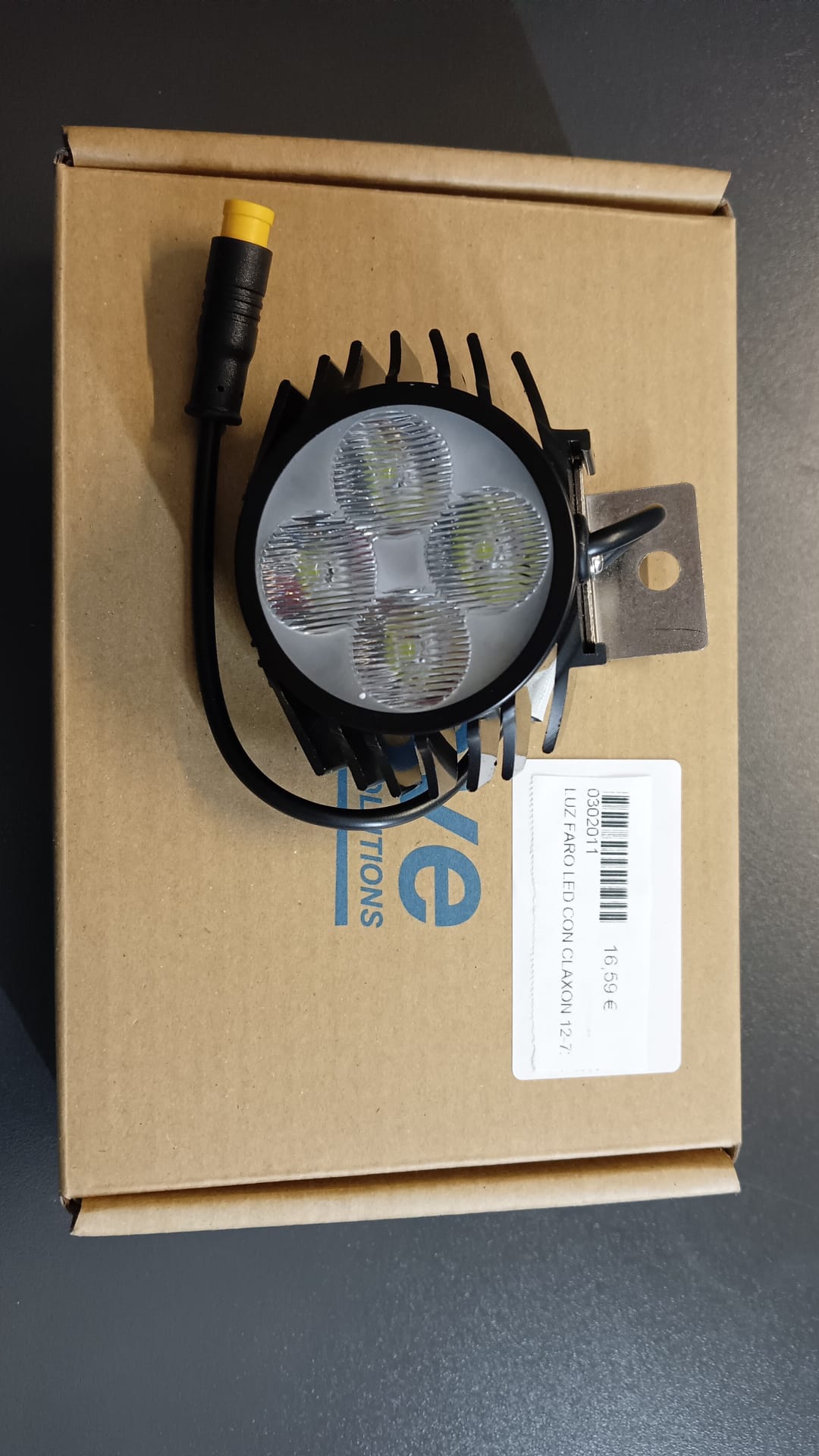 Luz faro LED con Claxon 12-7