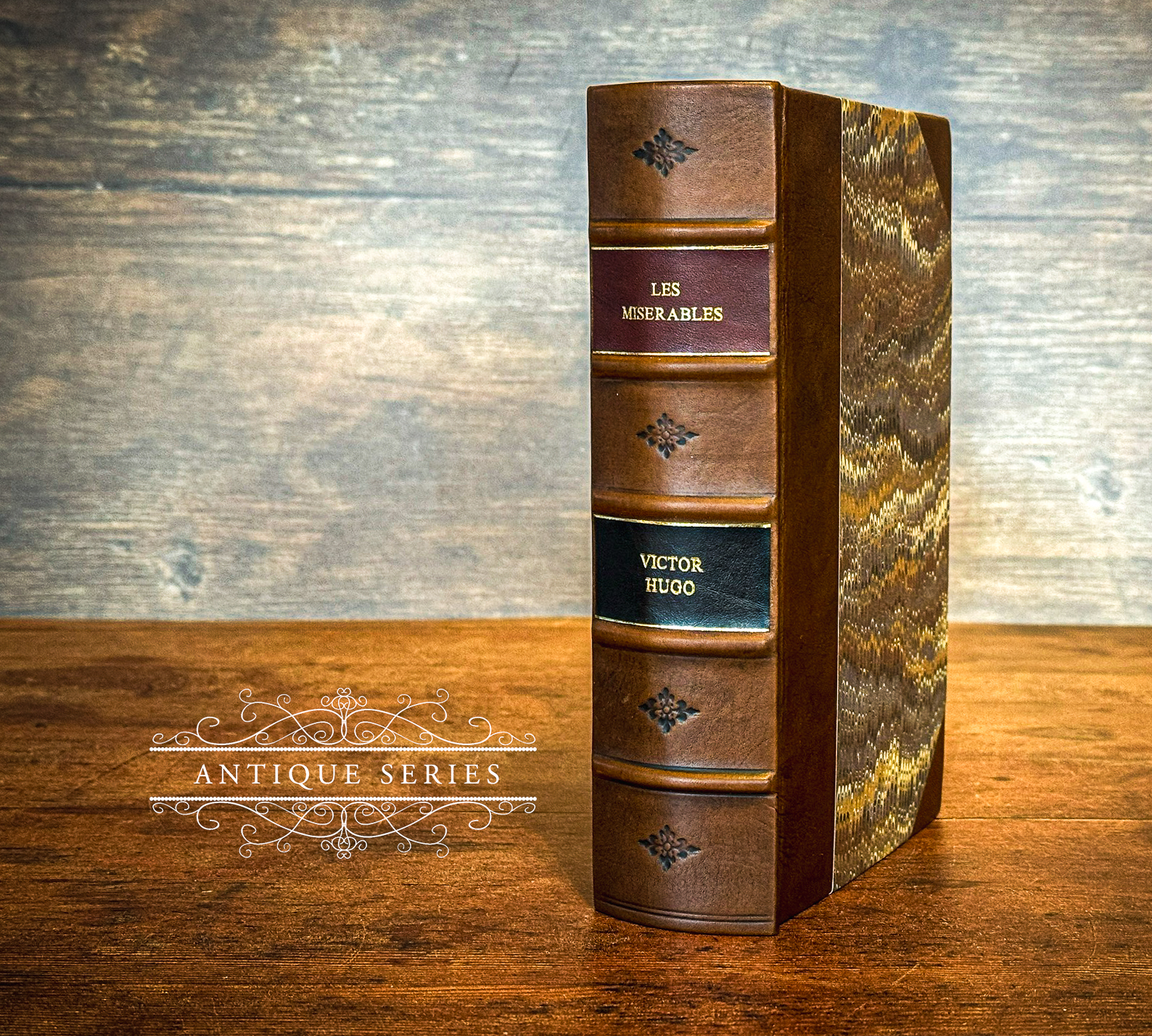 Les Miserables - Victor Hugo  - Antique Series - Leather Bound
