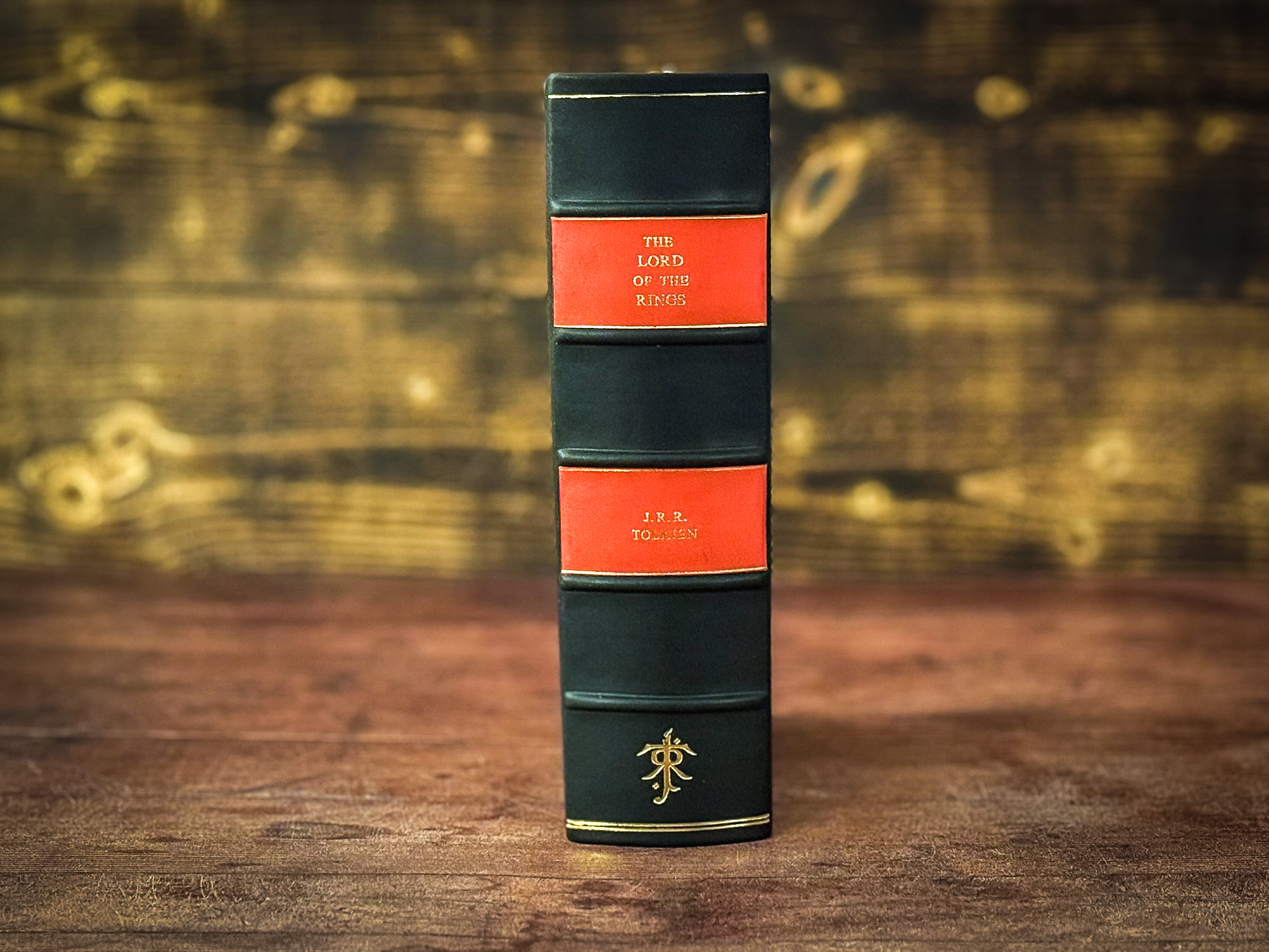 Leather Bound Lord of the Rings - Handcrafted in the UK - Classic Series