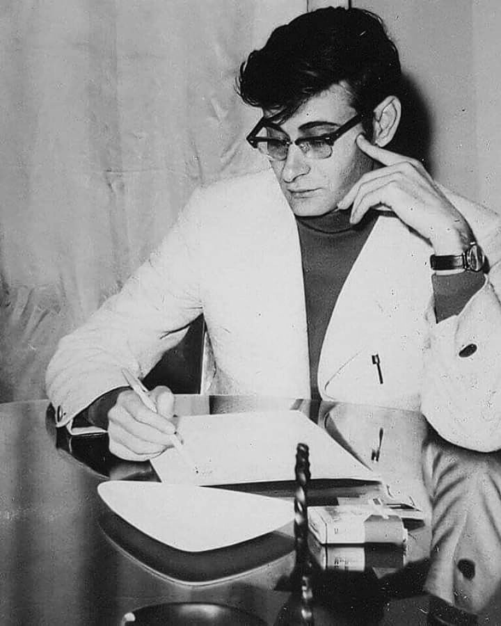 Memory for Forgetfulness, A profound recollection of August, Beirut, 1982 by Mahmoud Darwish