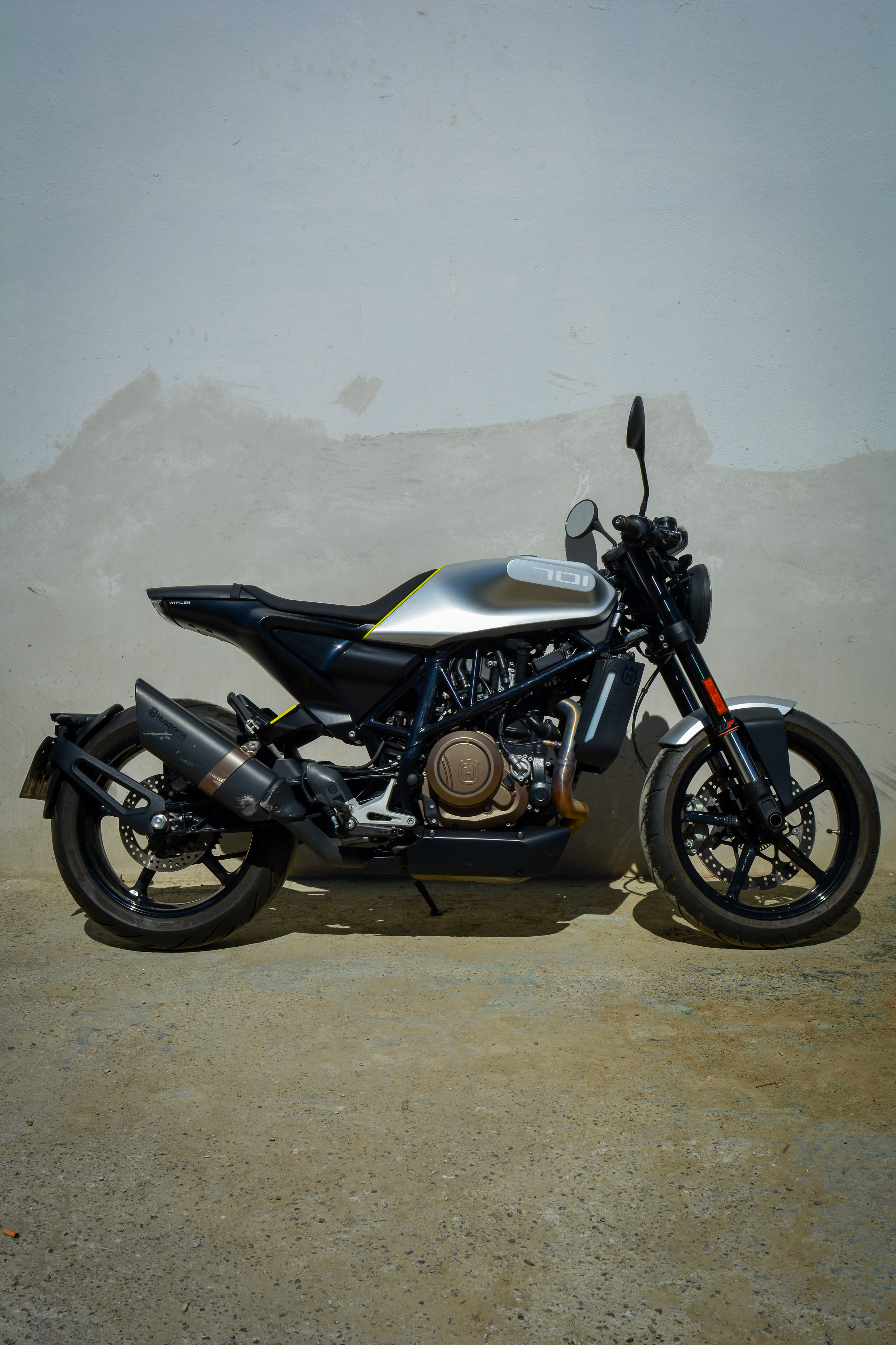VITPILEN 701 AÑO 2018