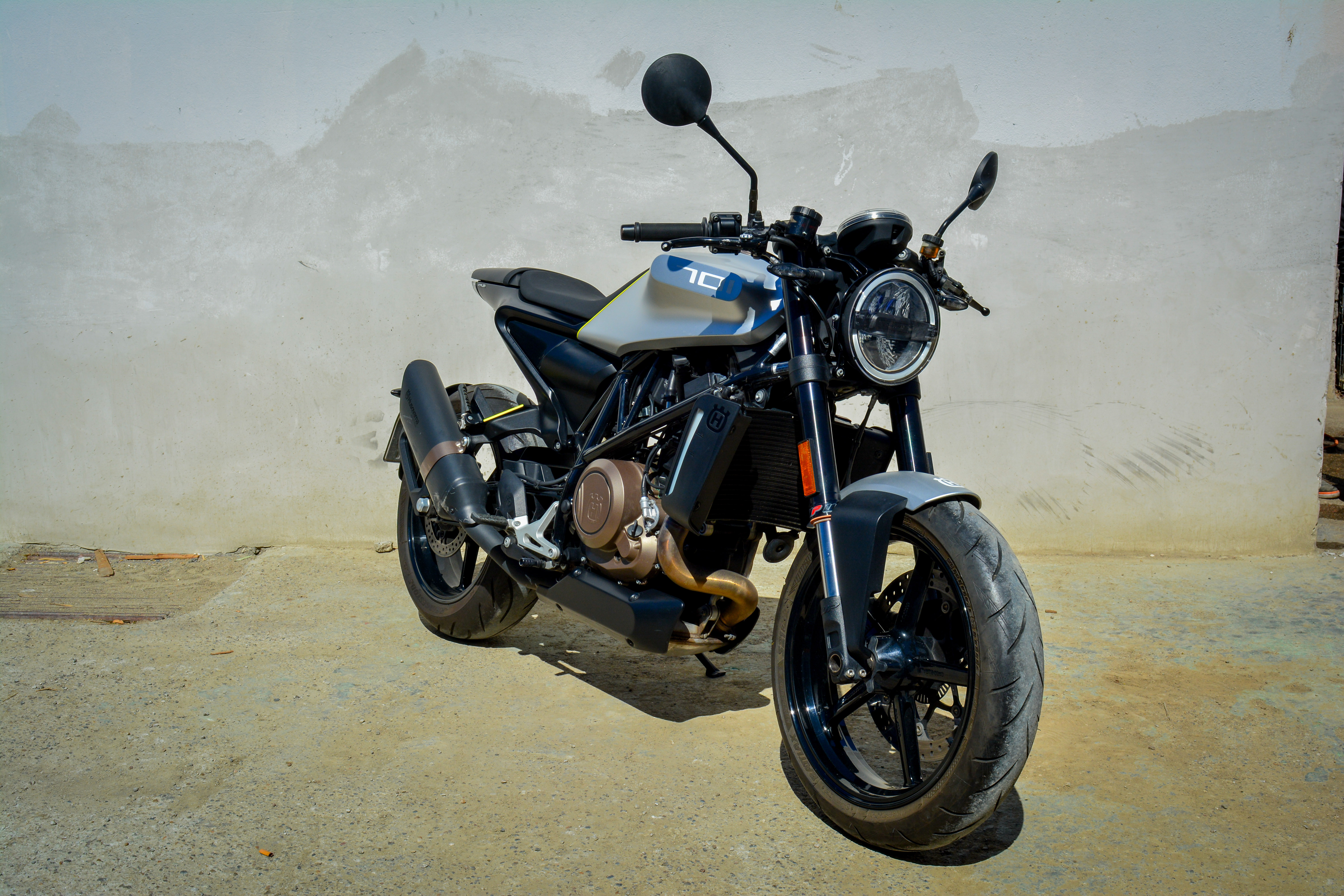 VITPILEN 701 AÑO 2018