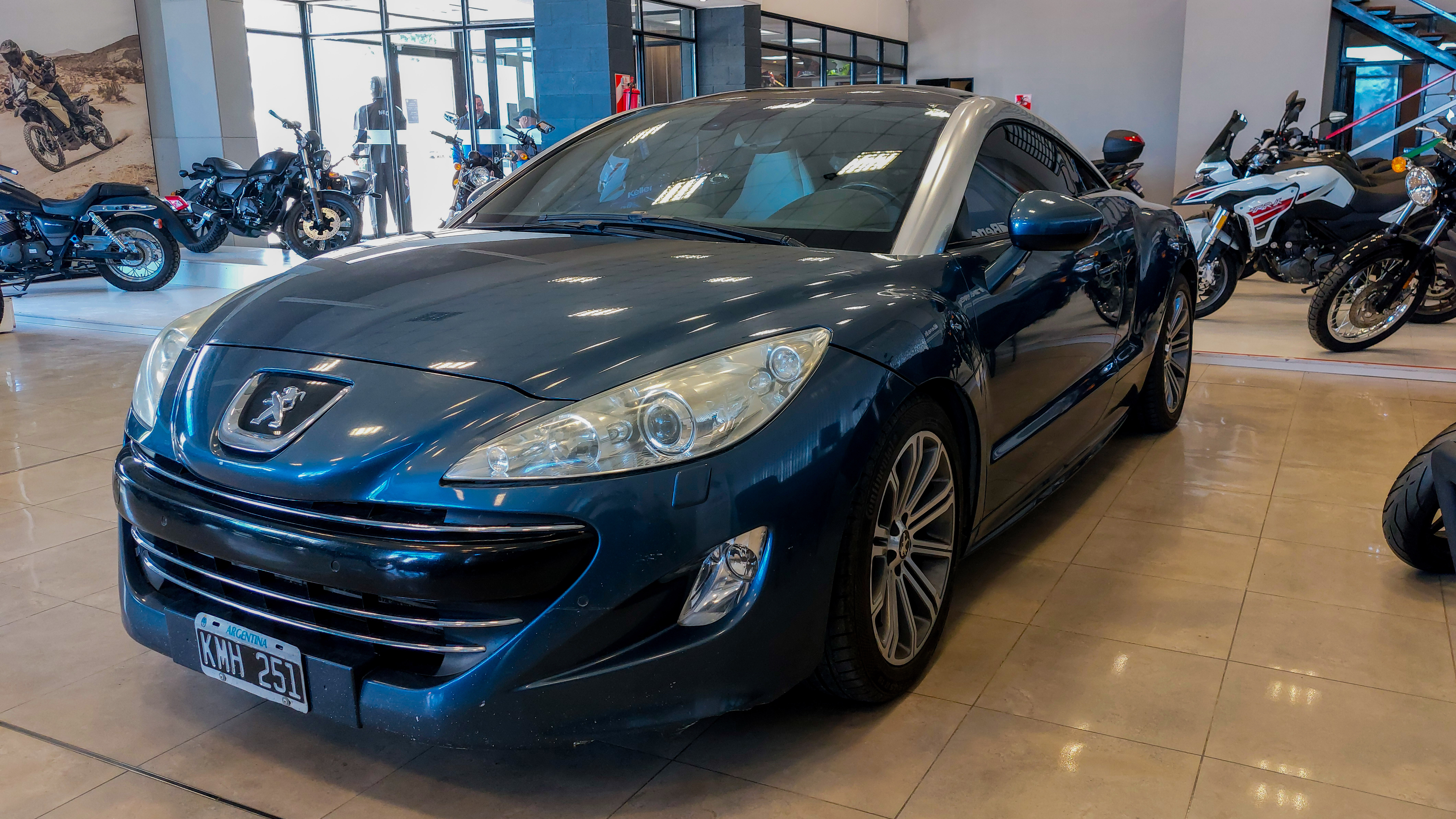 RCZ 1.6 THP 200CV AÑO 2011