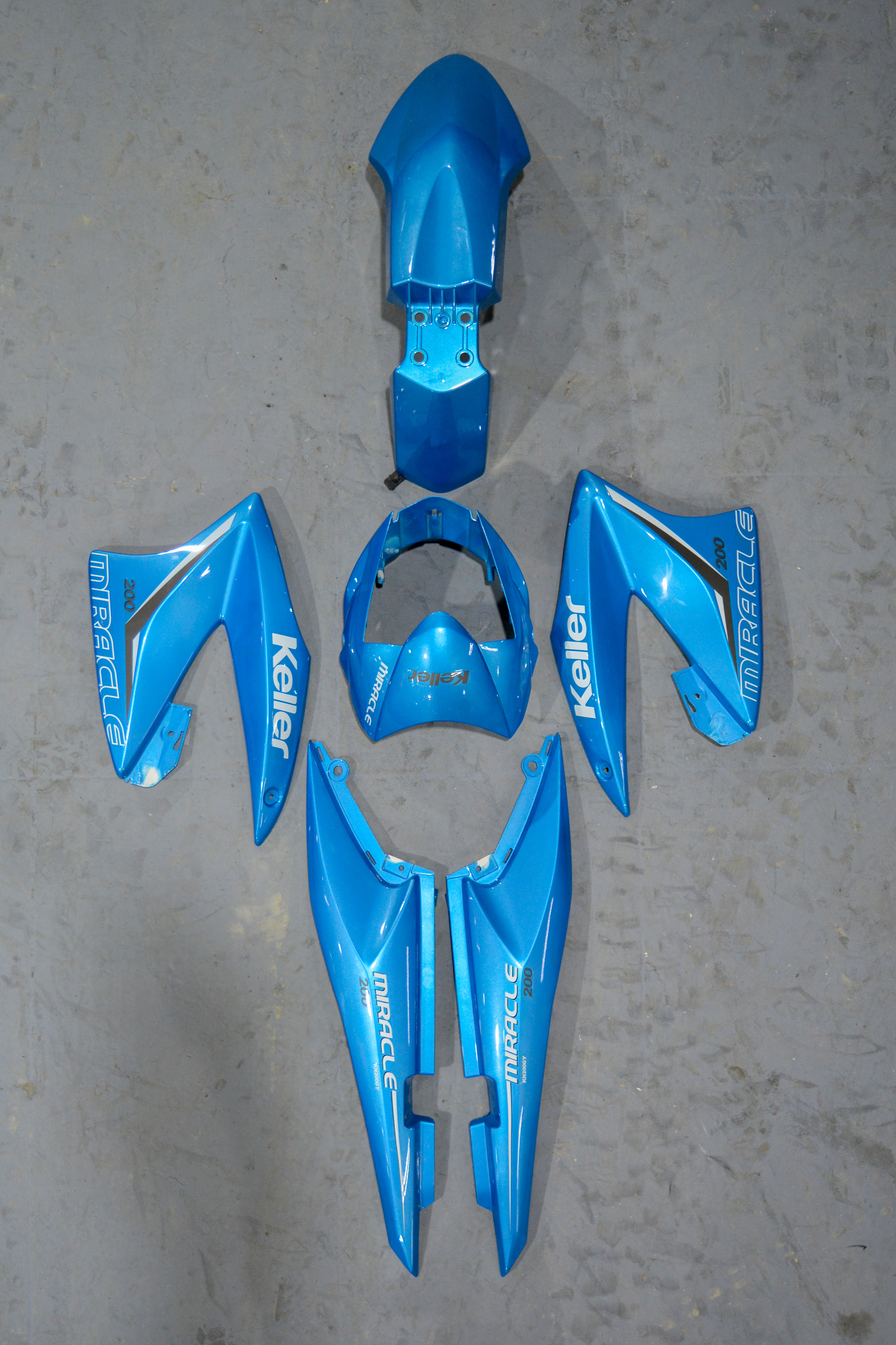 KIT PLASTICO MIRACLE 200 AZUL