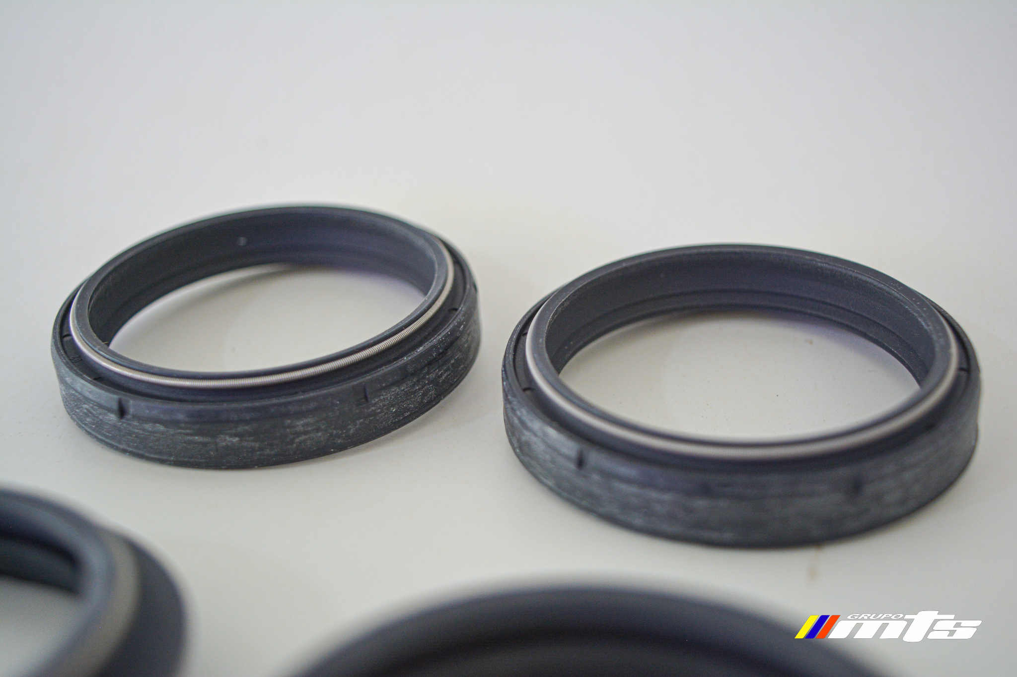 Retenes Horquilla Suspension Ktm 150/250 Sx 250/350/450 Husq
