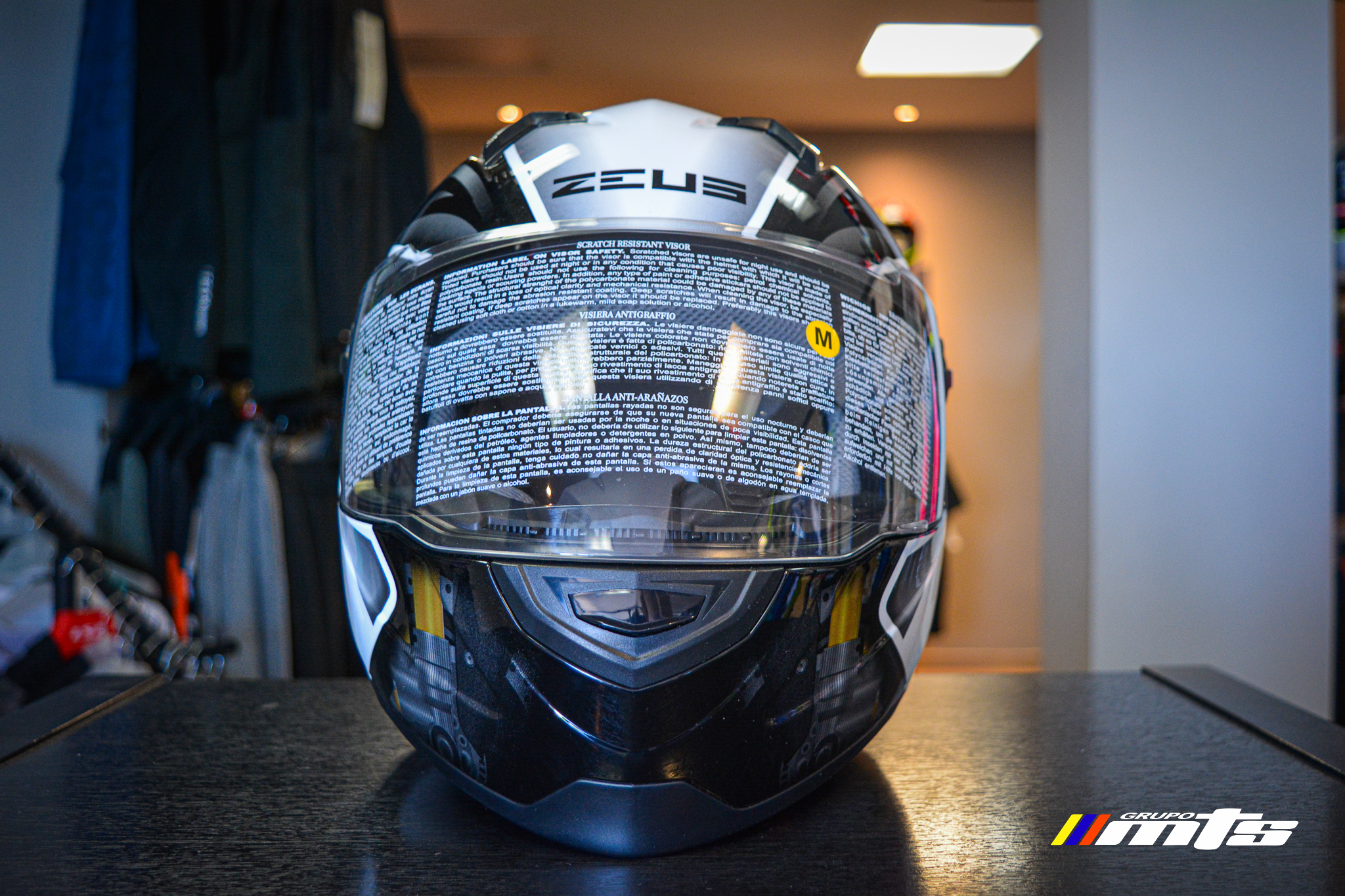 Casco Integral 811