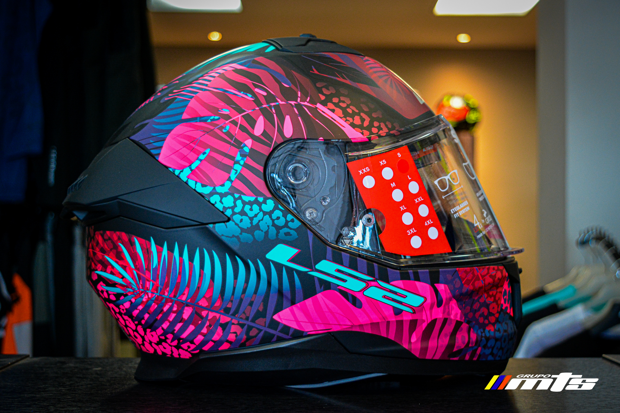 Casco INTEGRAL 808 STREAM II