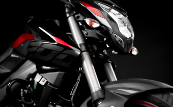 ROUSER 200 NS
