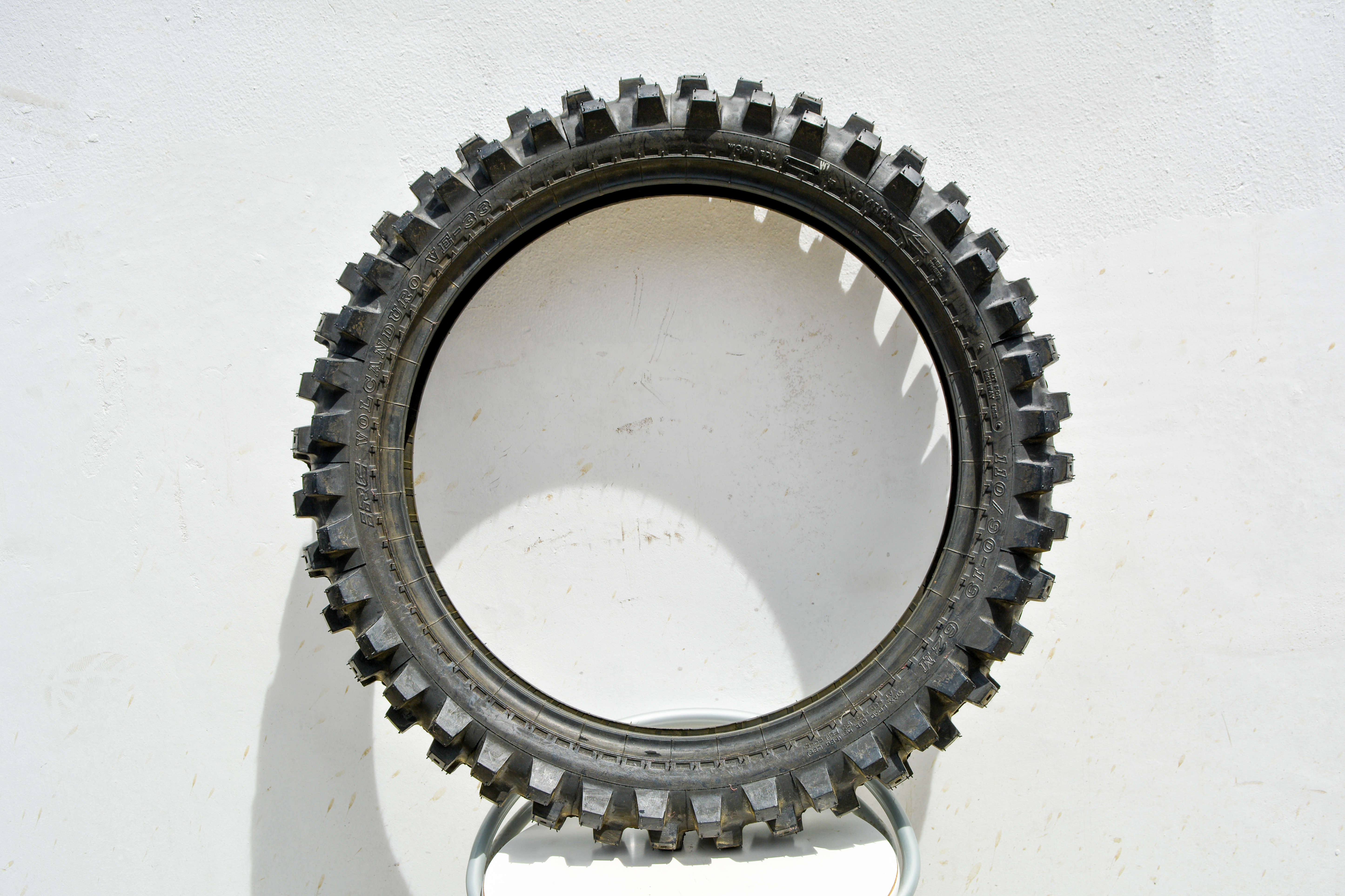 IRE VOLCANDURO VE-38 110/90-19 62M