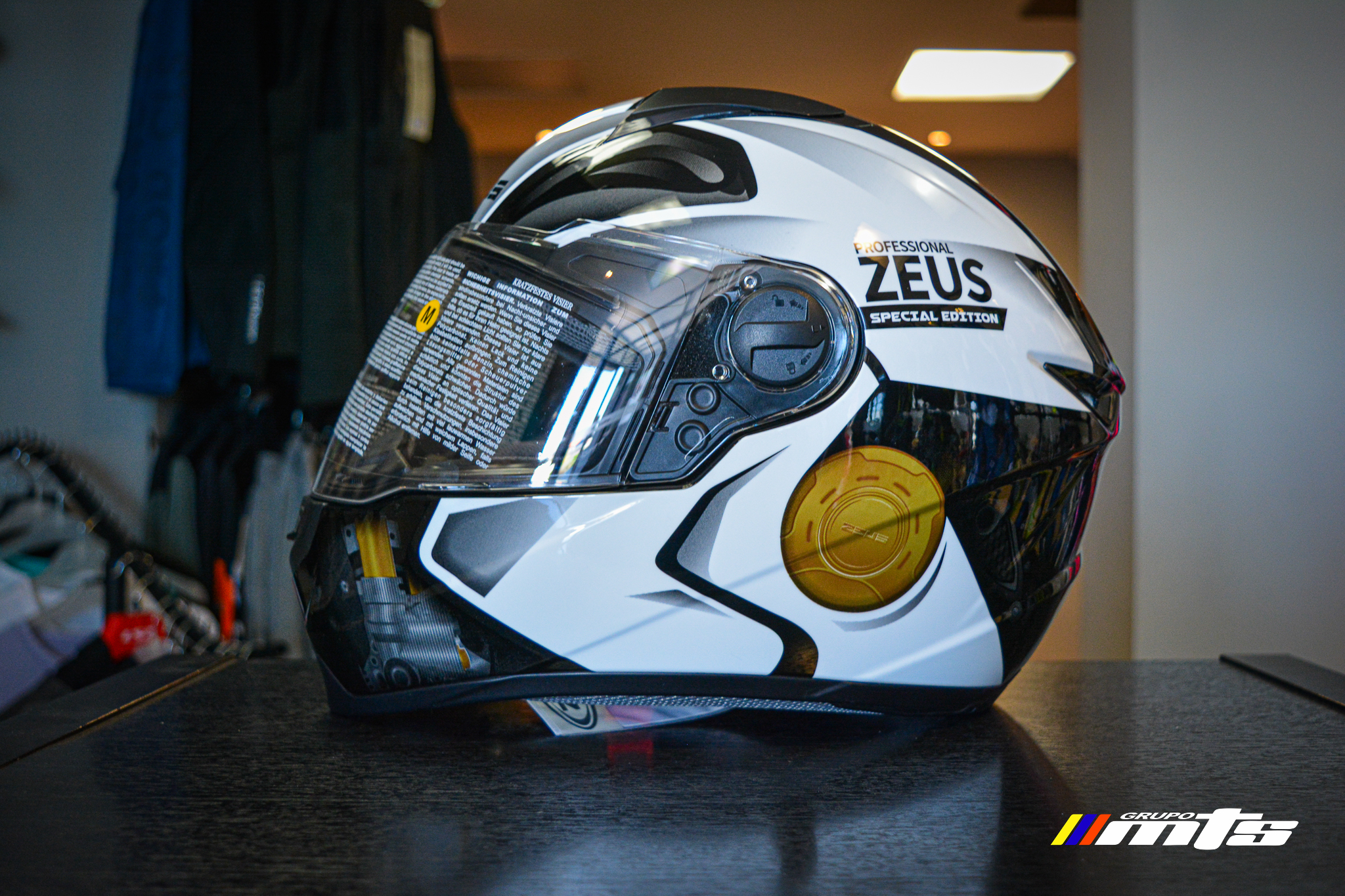 Casco Integral 811
