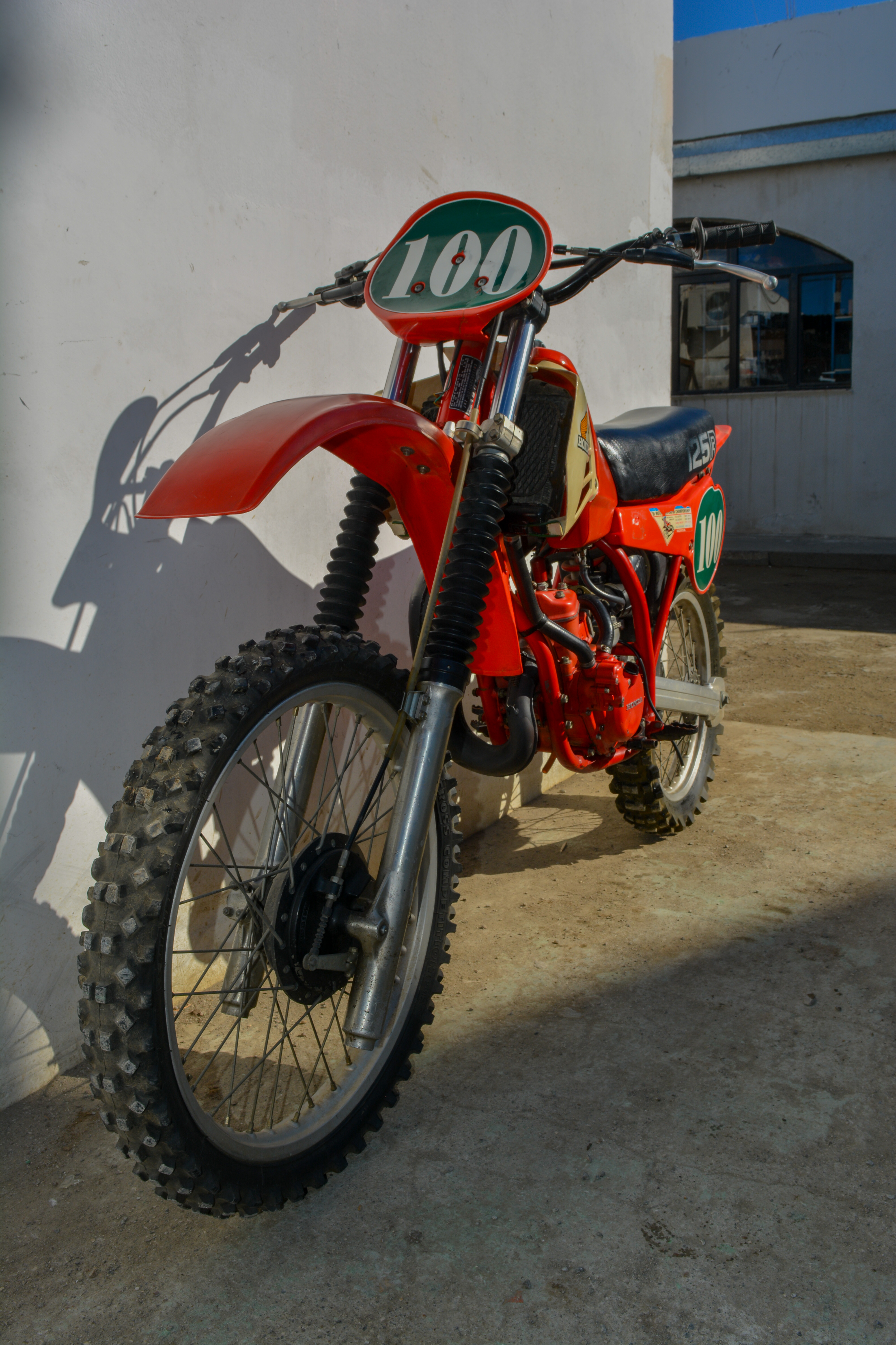 CR125 R