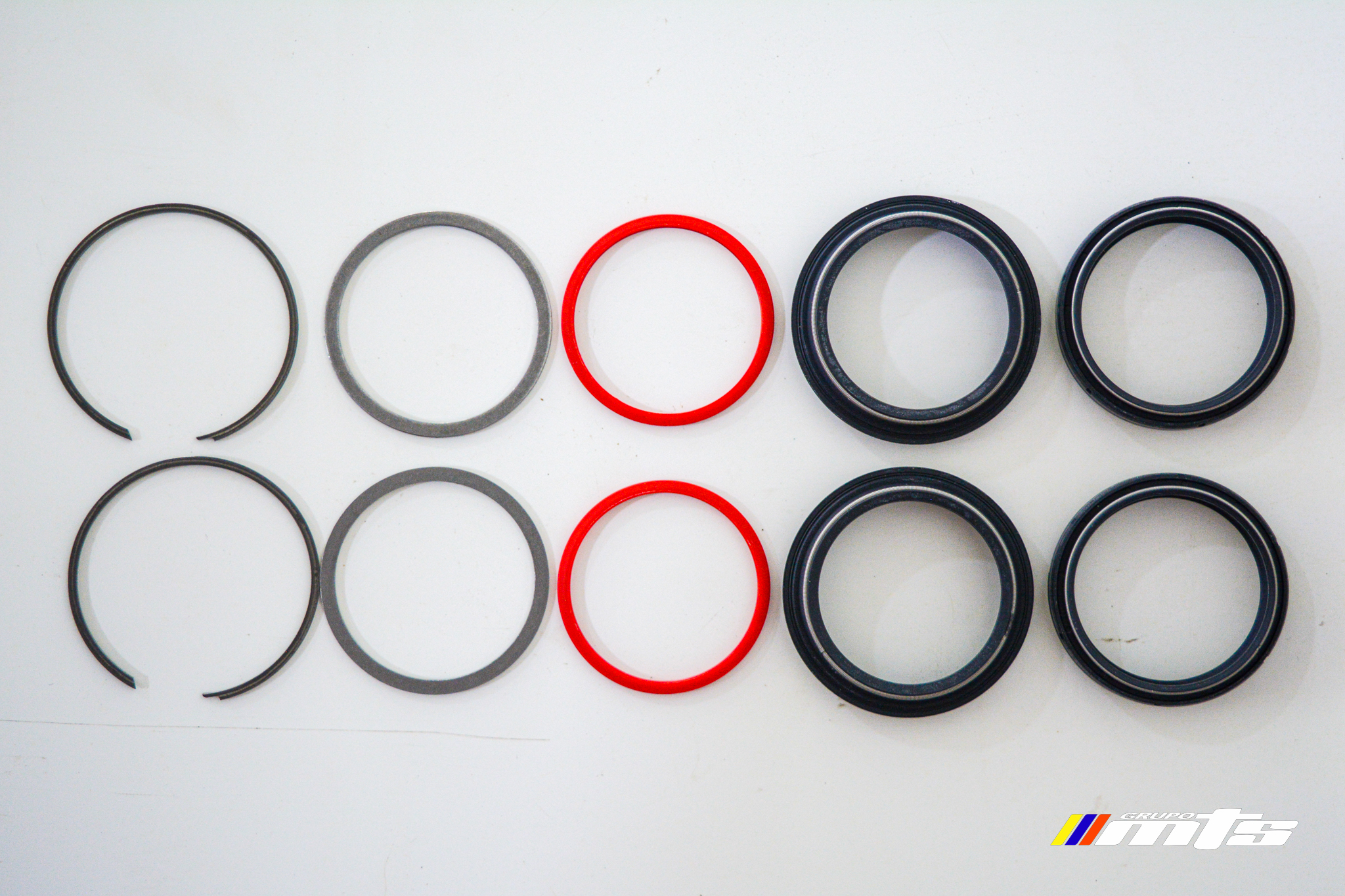 Retenes Horquilla Suspension Ktm 150/250 Sx 250/350/450 Husq