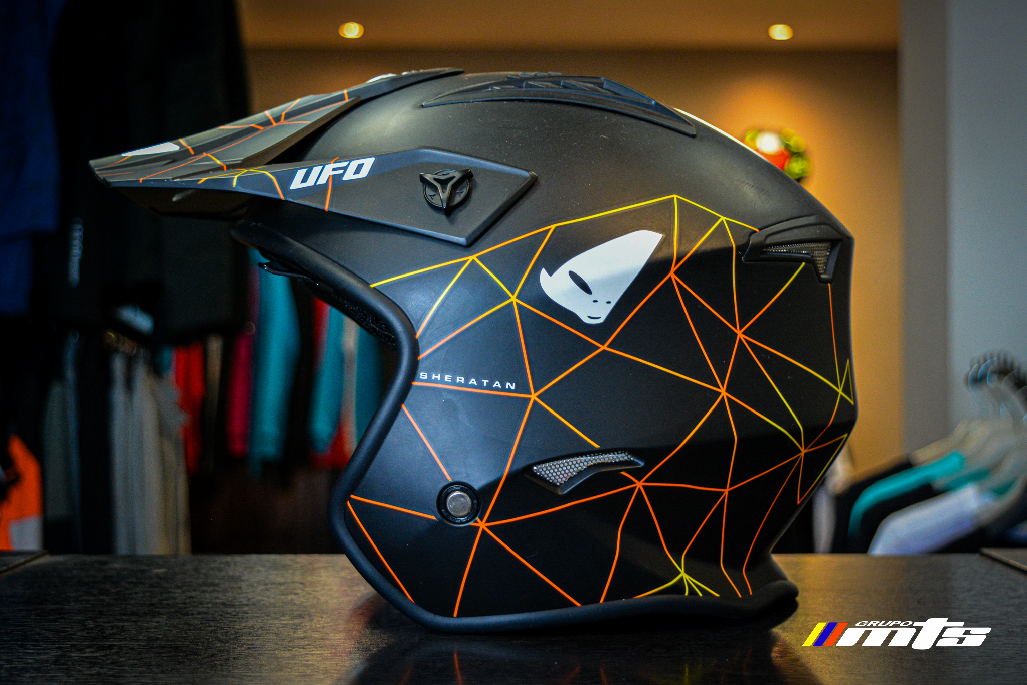 Casco abierto - sheratan