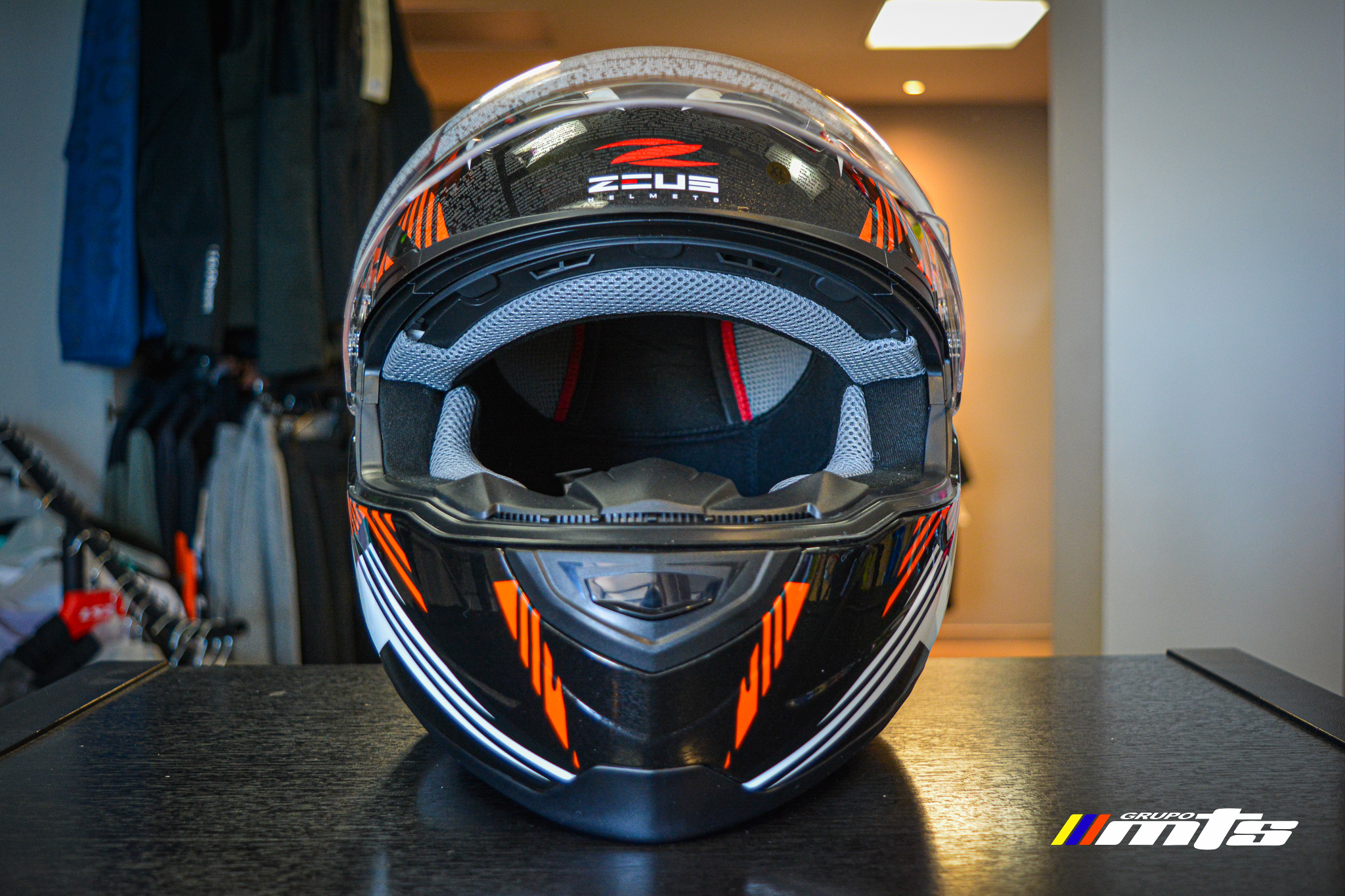 Casco Integral 811