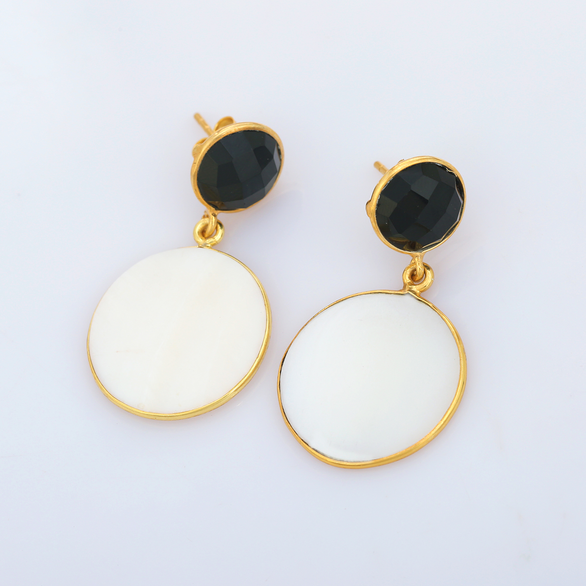 Top Attractive Round Black Chalcedony Diamond Set Gold Plated Drop Earring for Women Girls Featuring Mother of Pearl Gemstone (VVJGE 24)