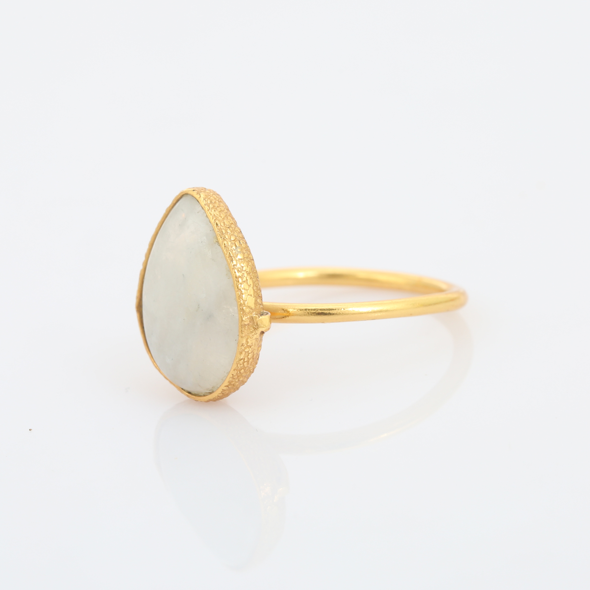 Natural White Rainbow Gemstone Ring 18K Gold Plated 925 Sterling Silver Handmade Bezel Setting Trendy Pear Shape (VVJGR 02)