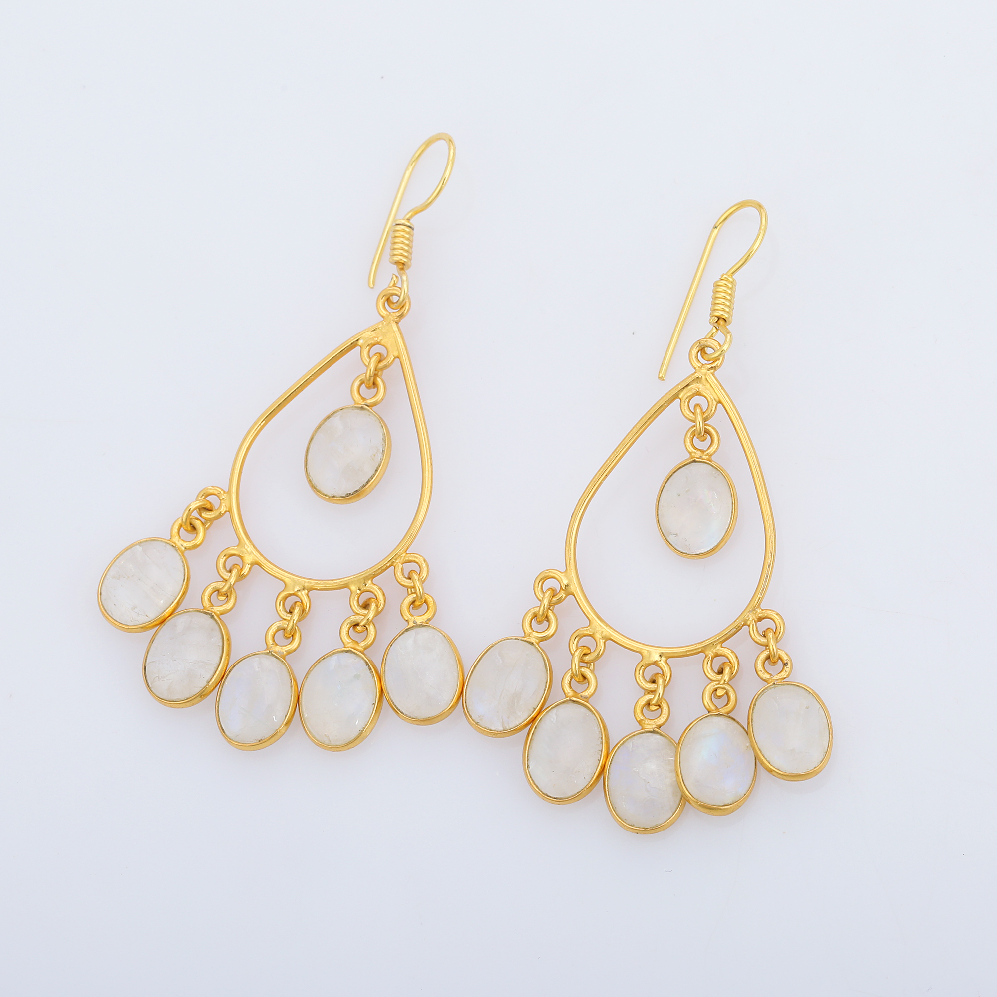 Hot Selling New Collection Beautifully Designed Natural White Rainbow Fancy Earring Drop Earring for Women and Girls (VVJGE 31)