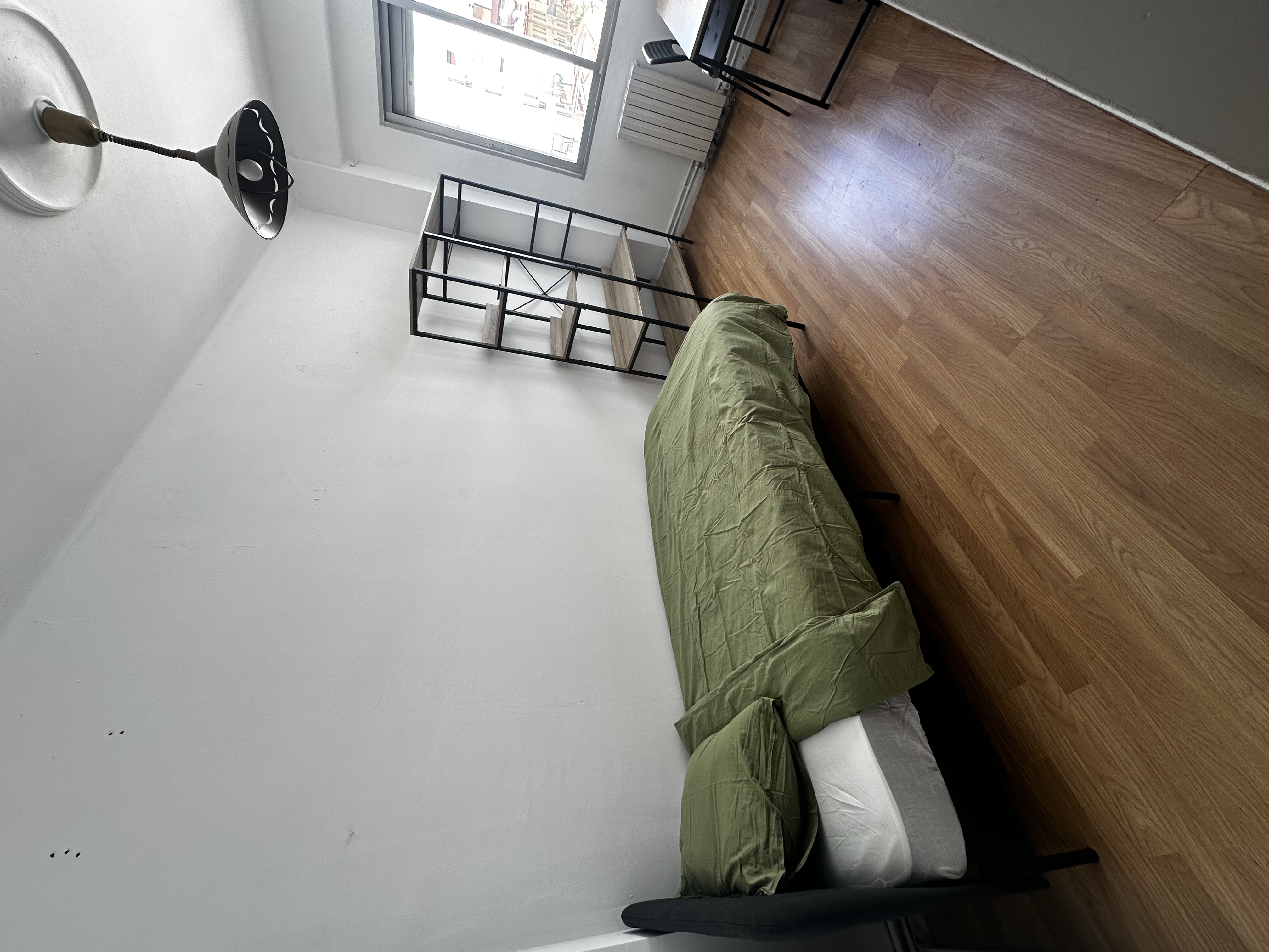 Habitación Via Ramon Pignatelli 21-23