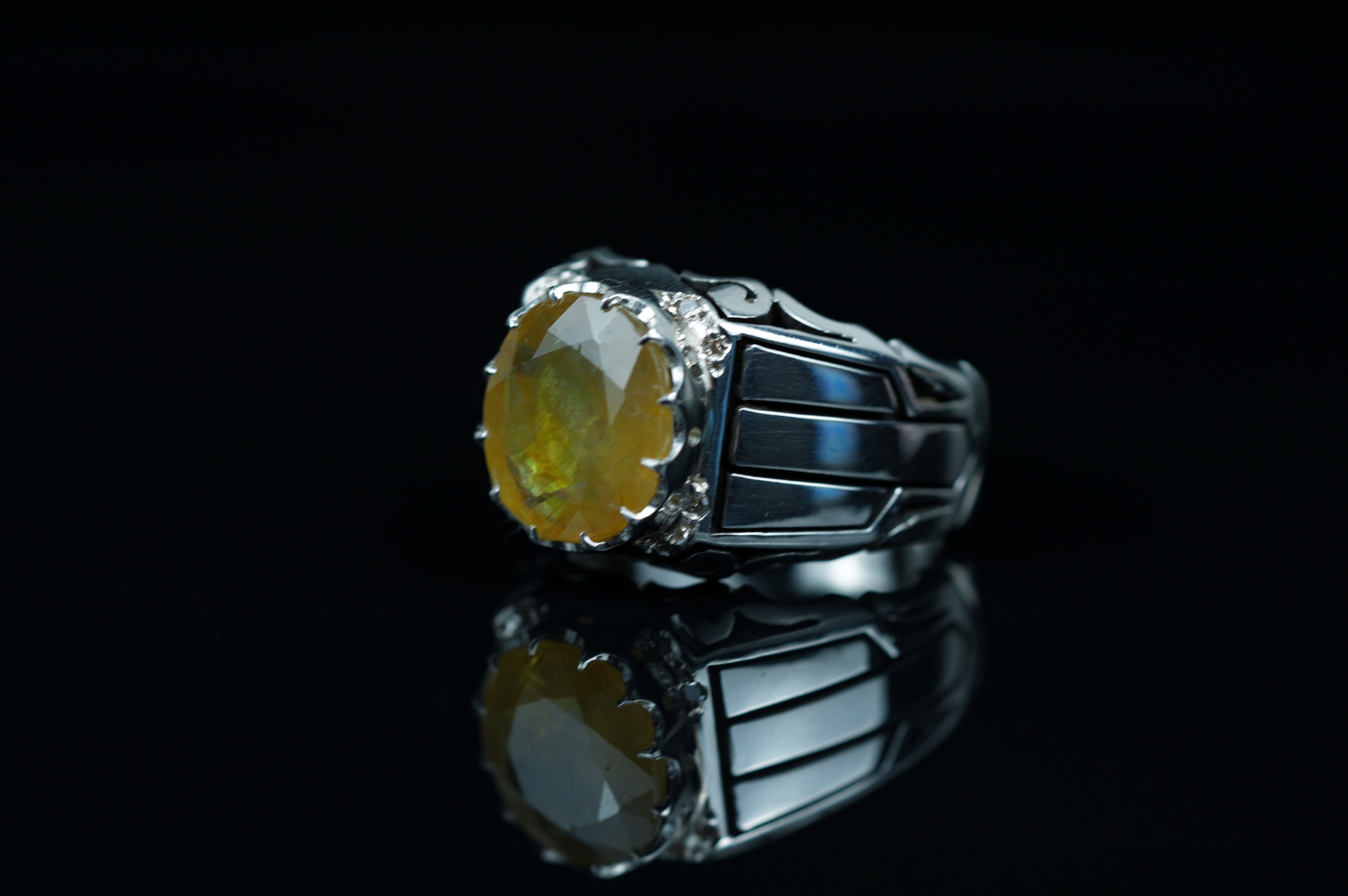 African yellow sapphire 0.014 ct
