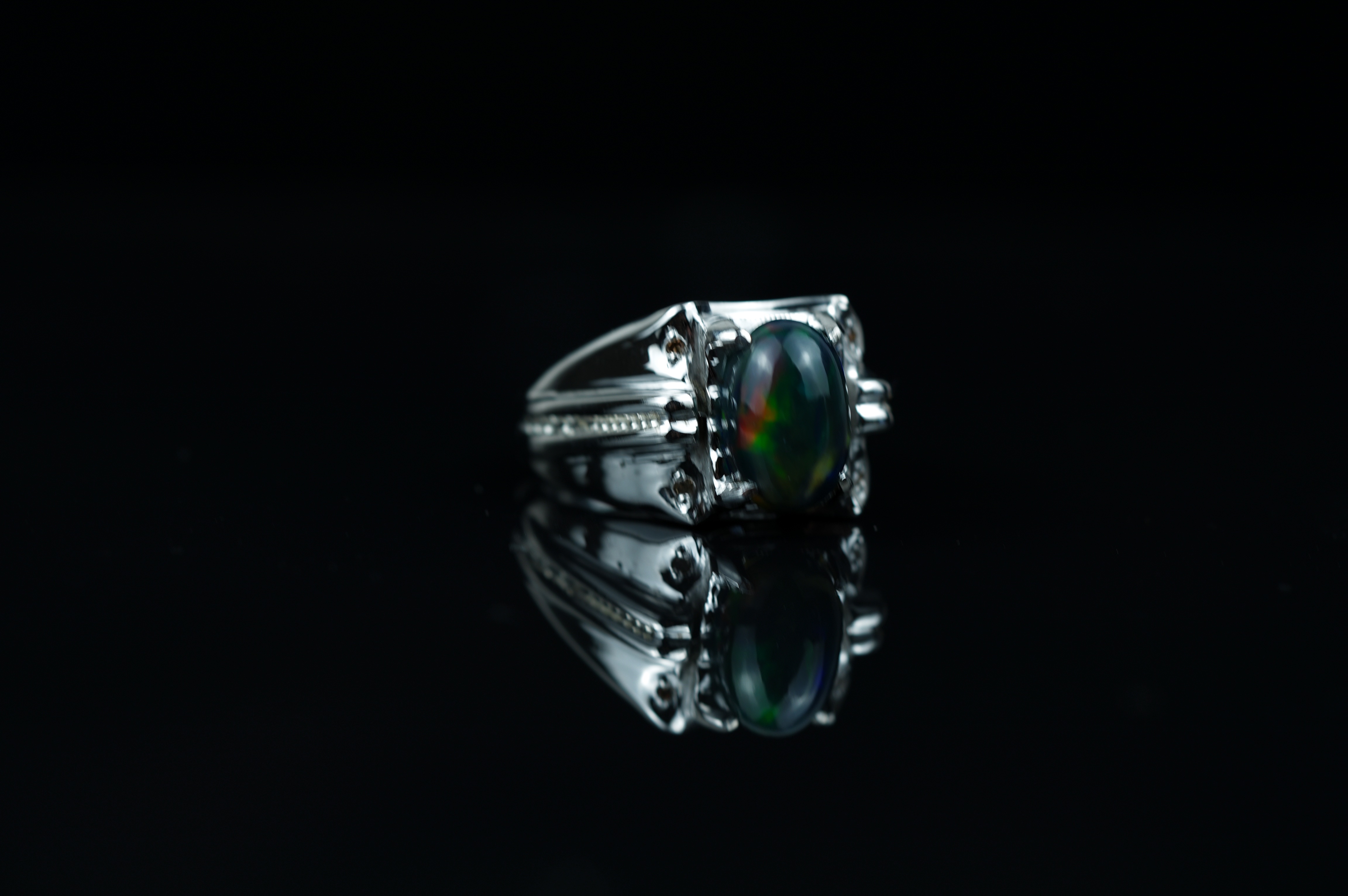 Ethiopian opal 0.03 ct