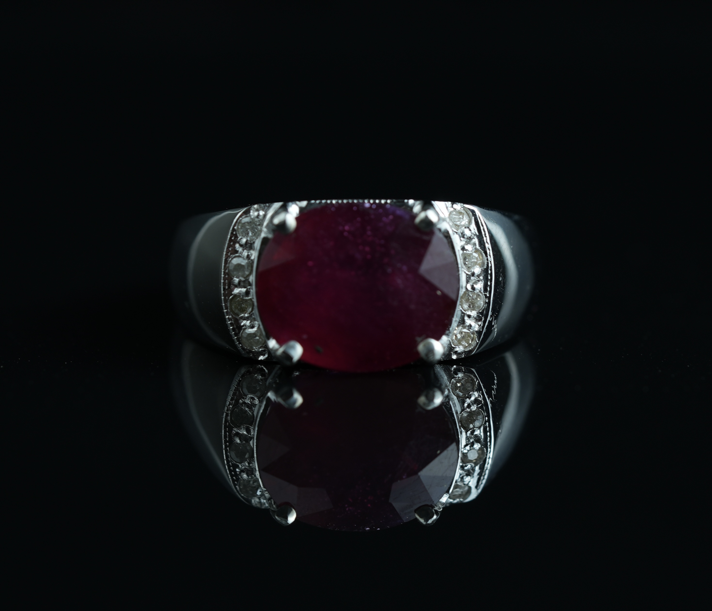 African ruby 0.0345 ct