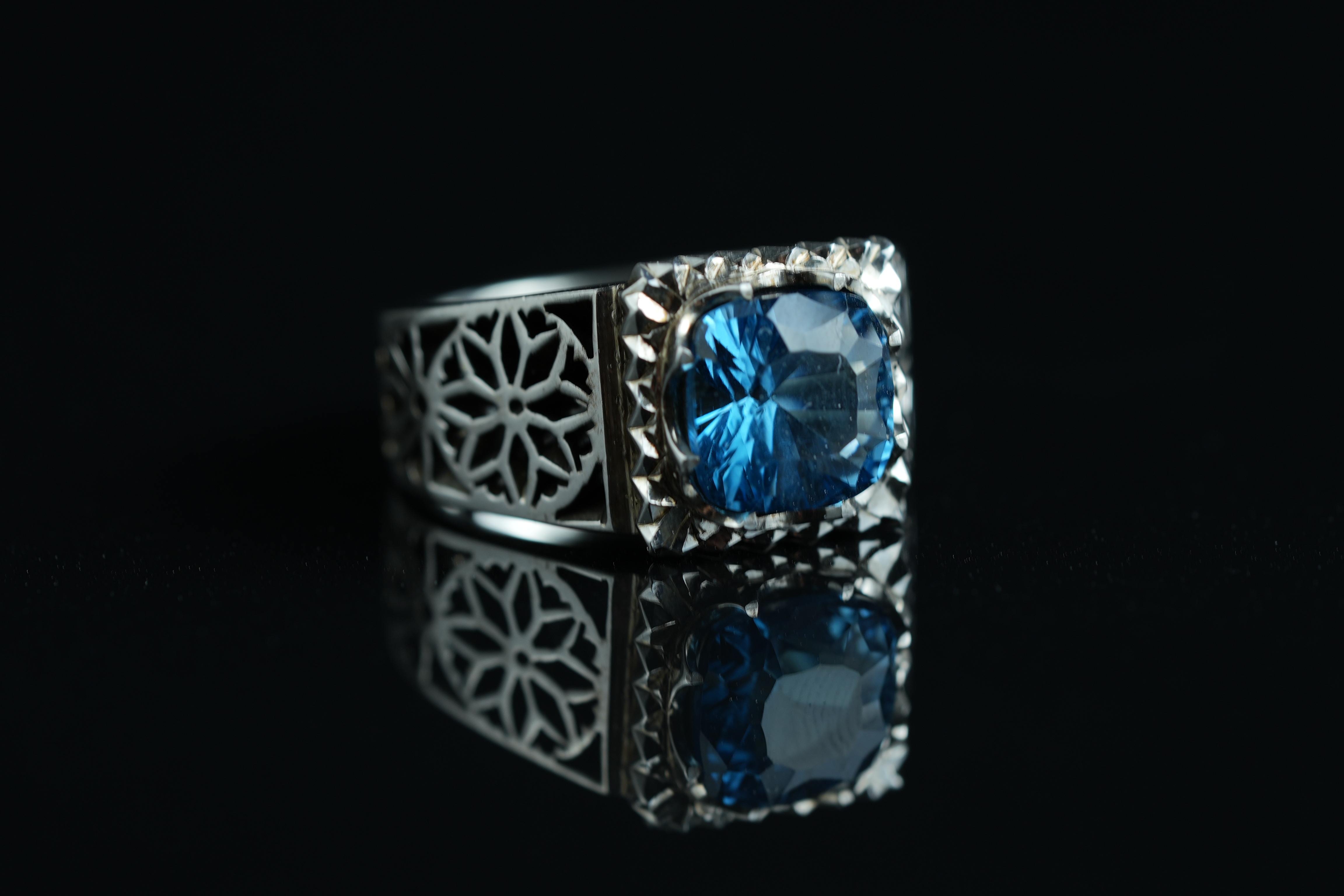 London Topaz Decorative