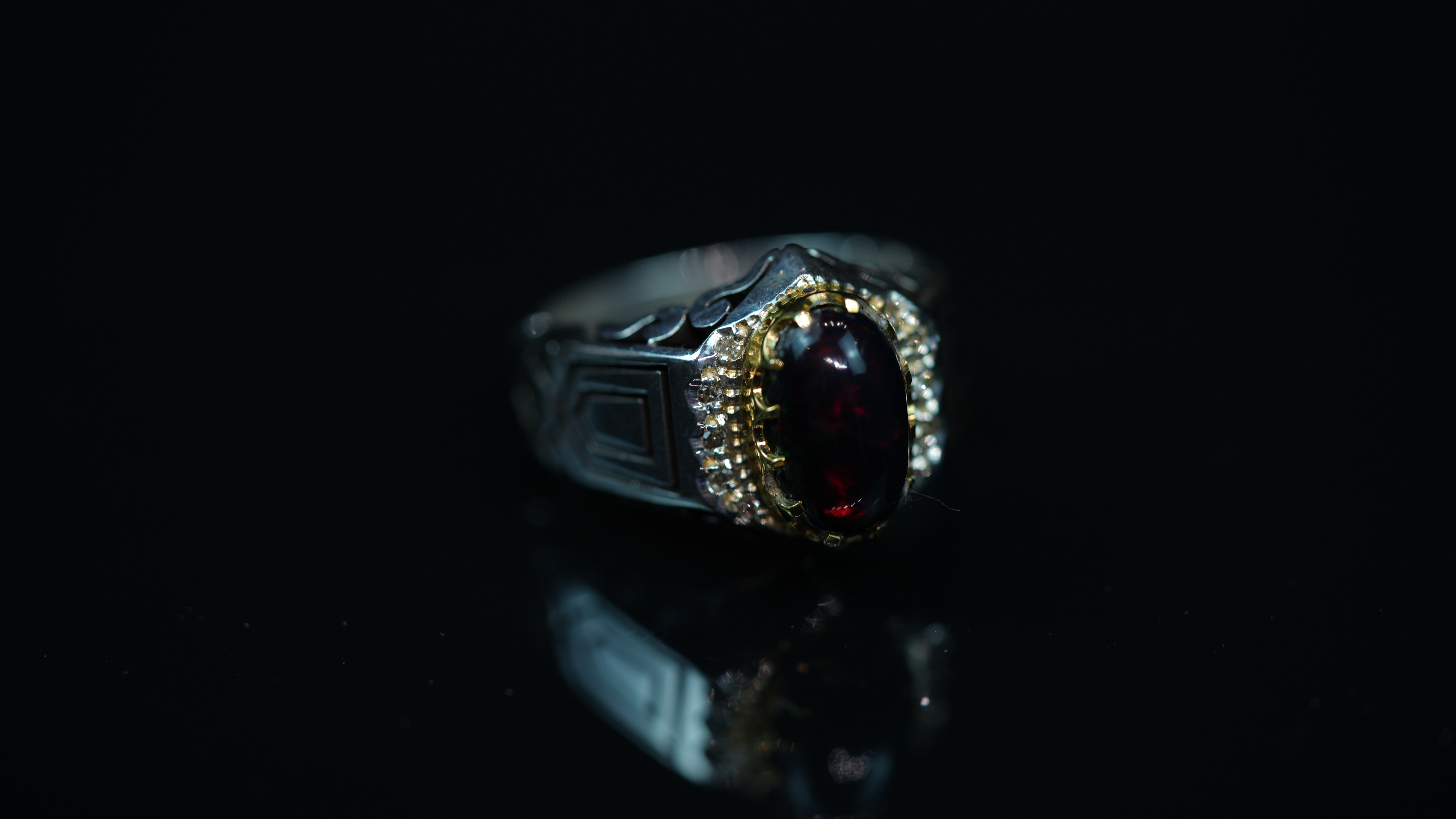 Opal 0.05 ct