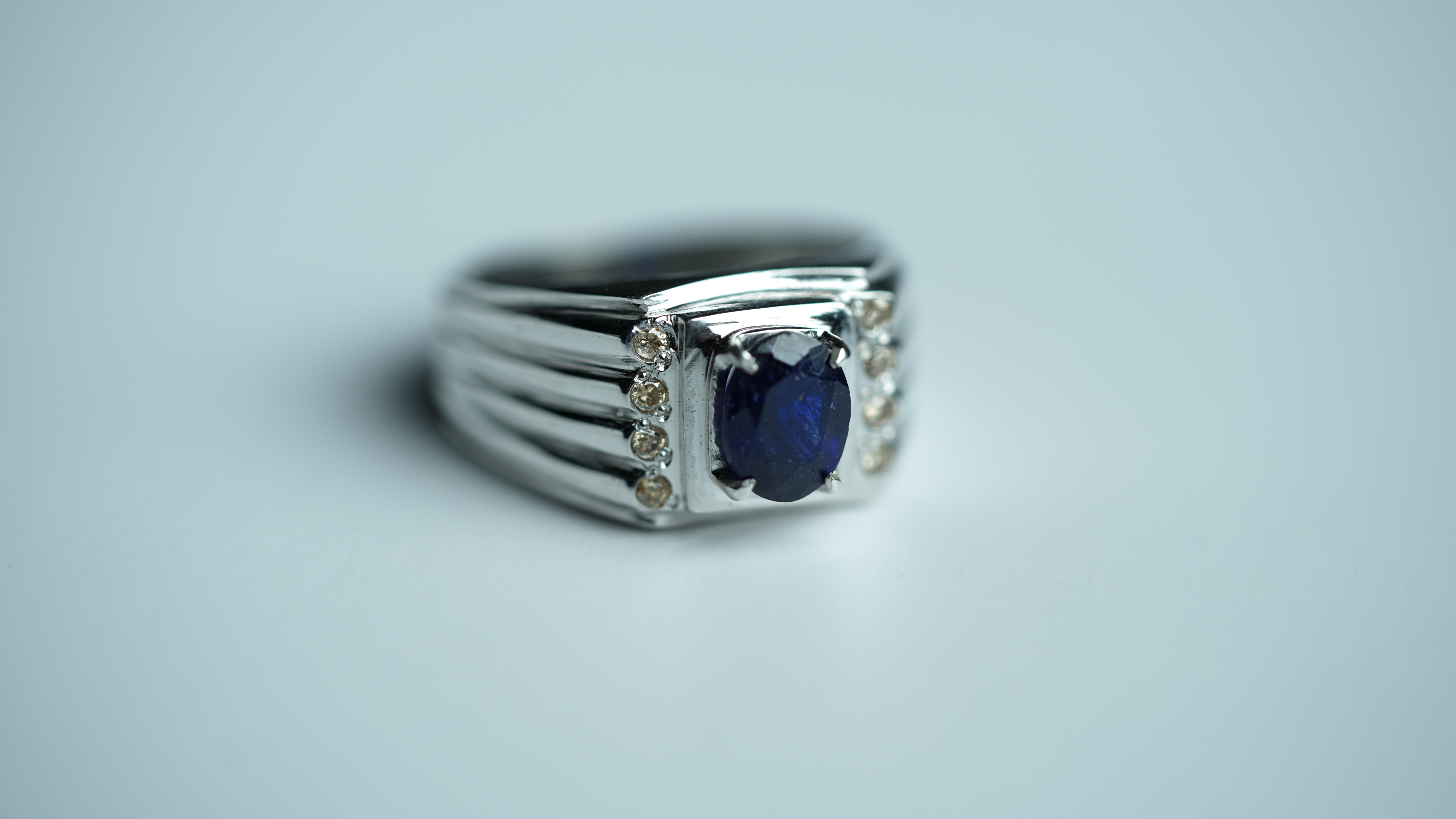 sapphire 0.17 ct