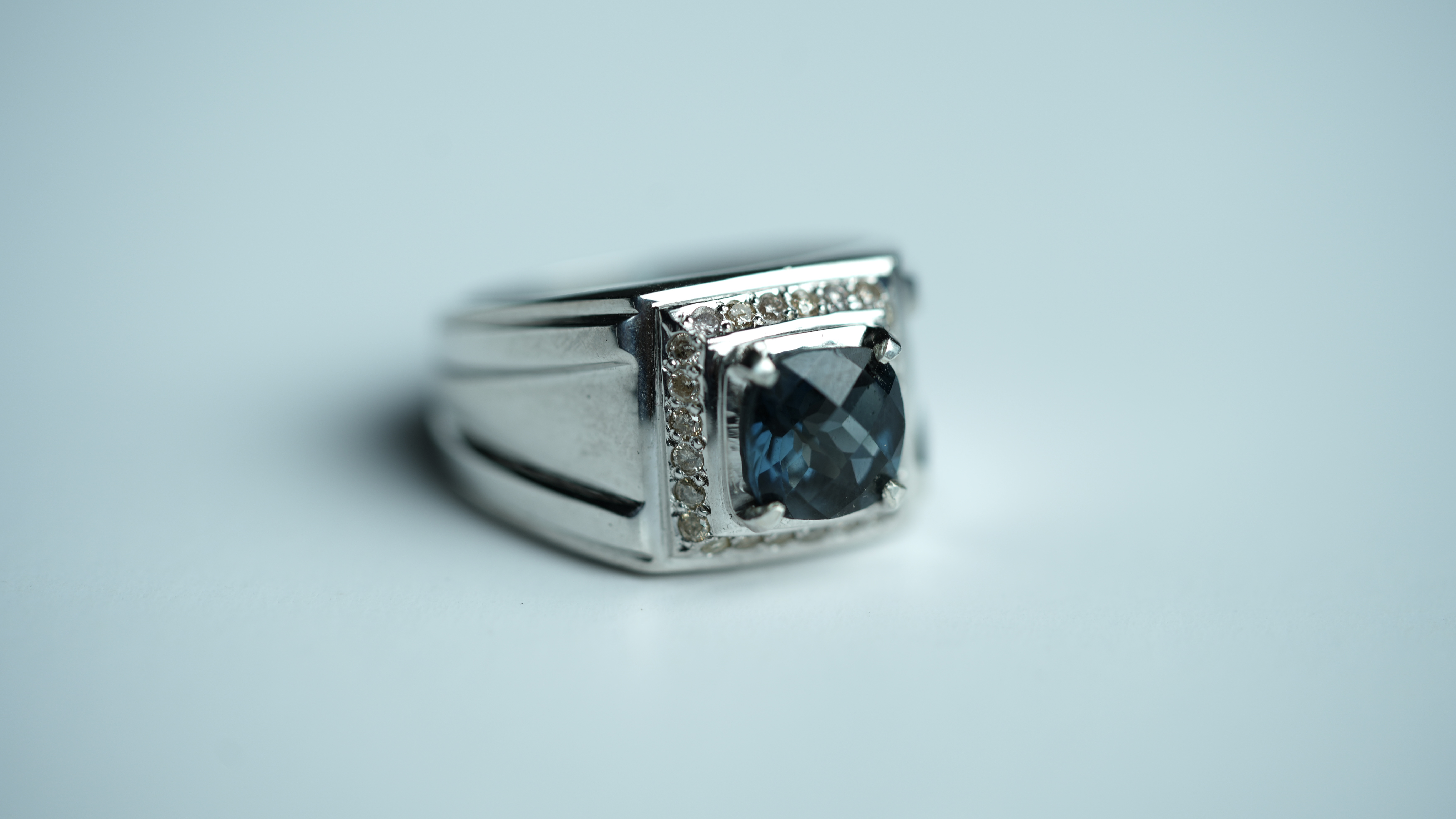 Topaz London 0.37 ct