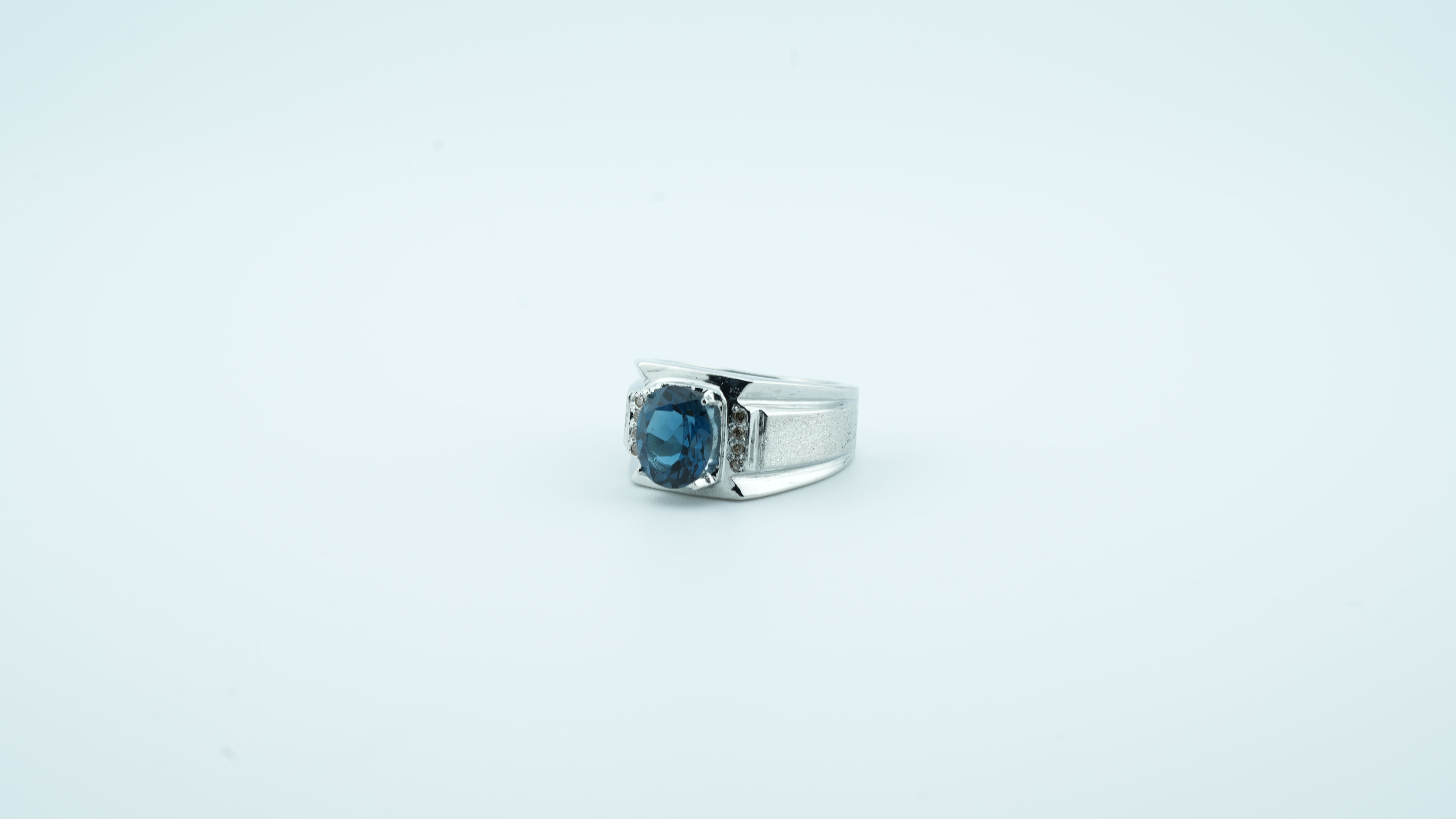  Topaz London 0.16 ct