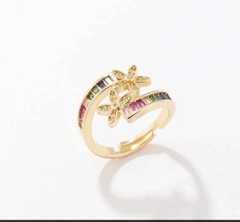 Elegant Gold Ring