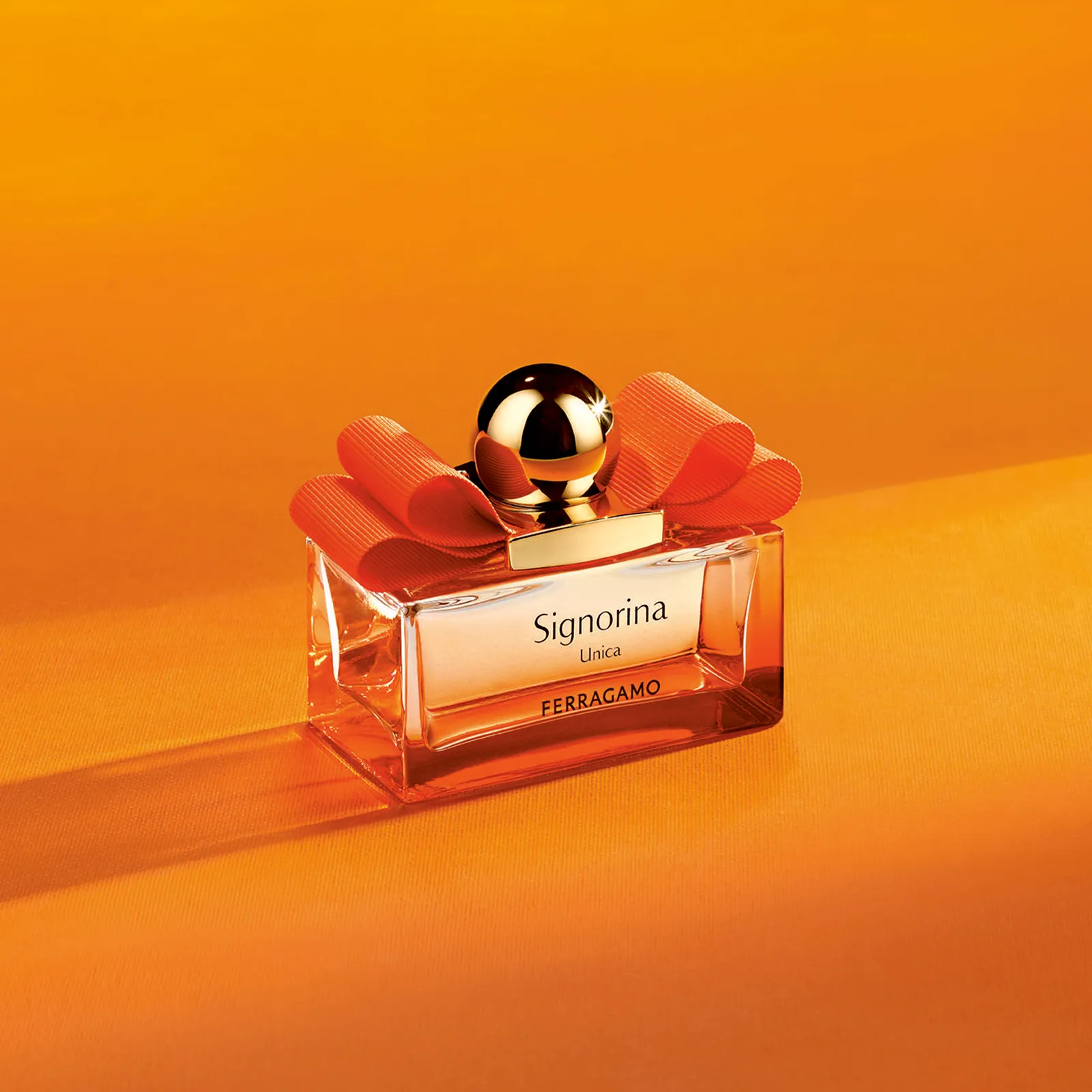 Ferragamo - Signorina Unica