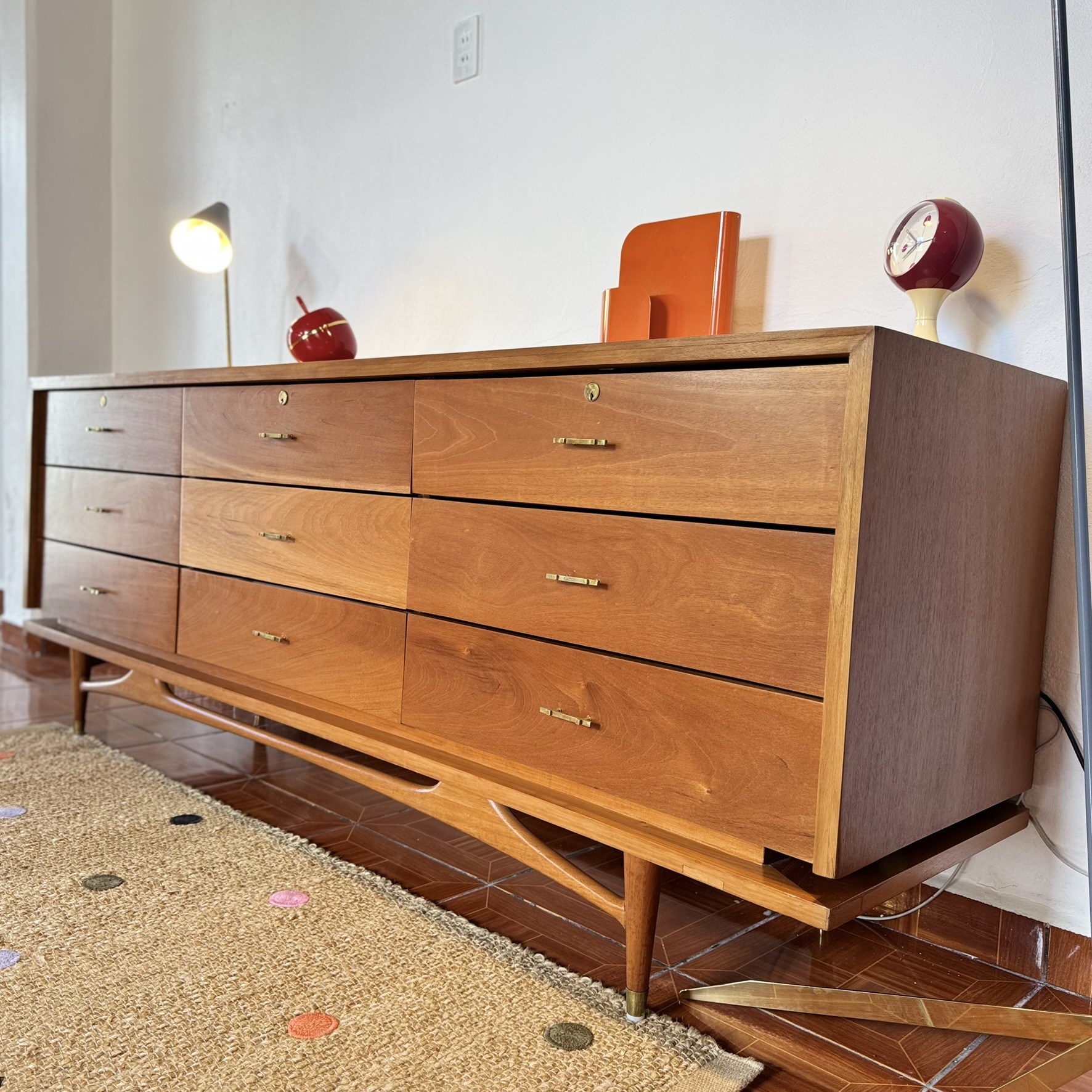 Cajonera Eugenio Escudero