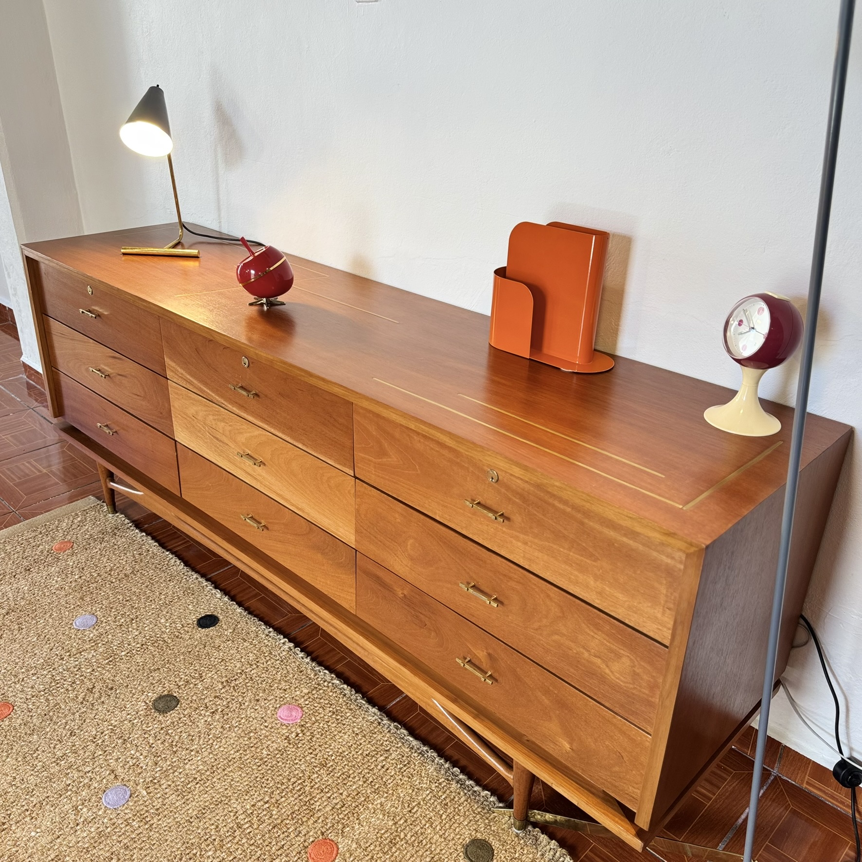 Cajonera Eugenio Escudero