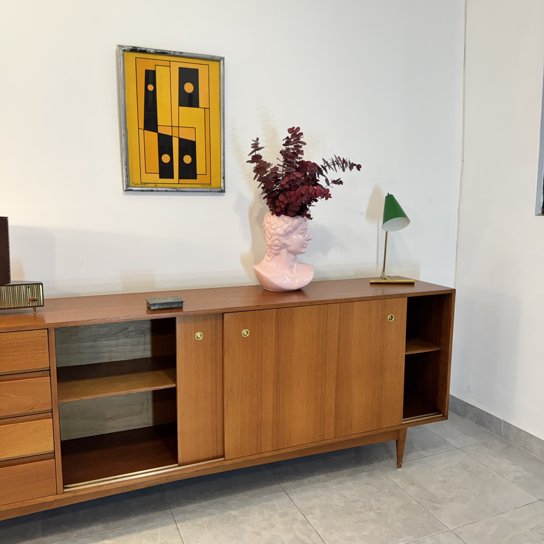Credenza estilo Danés