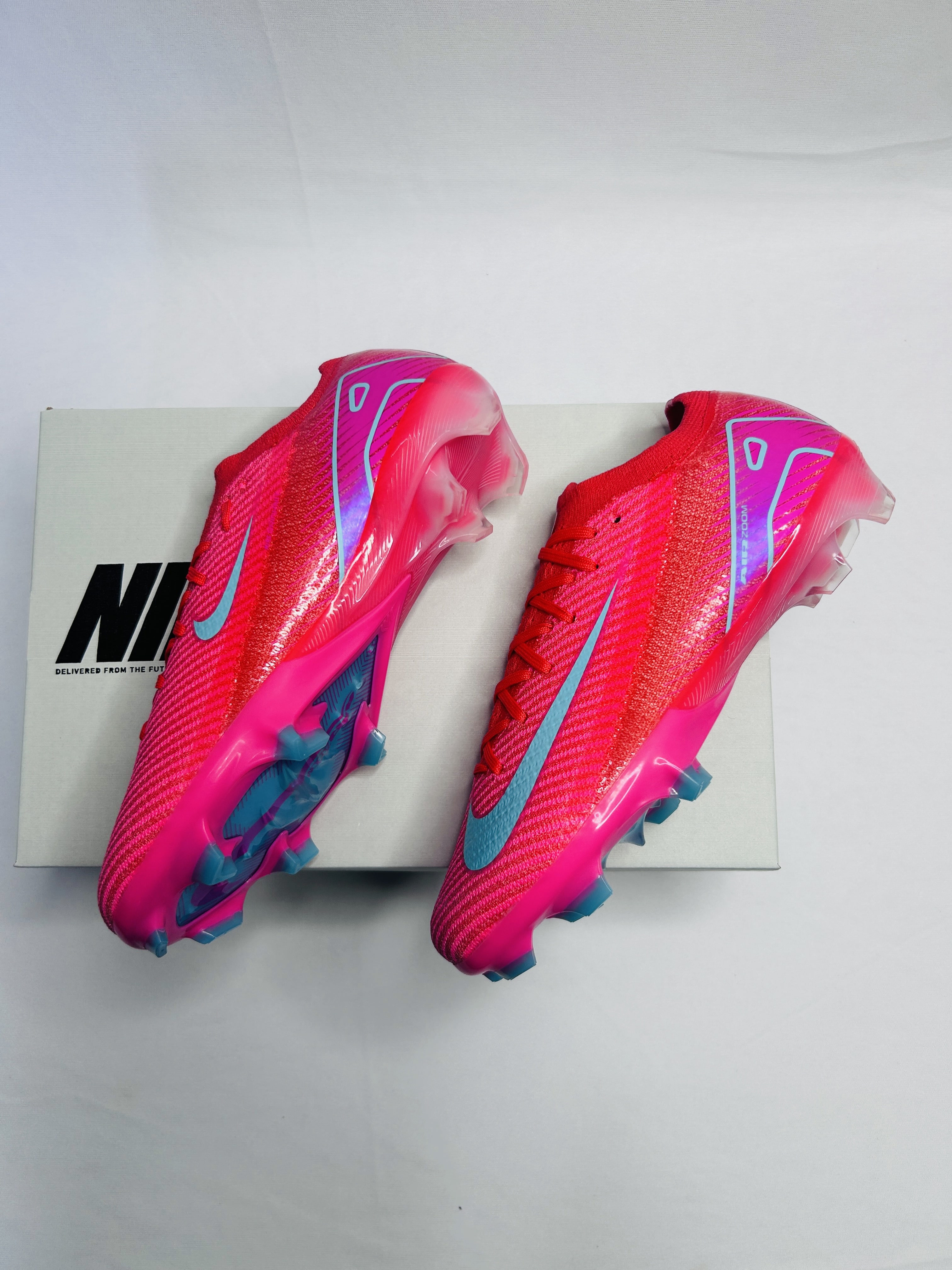 Mercurial Vapor 16 Mad Energy Pack