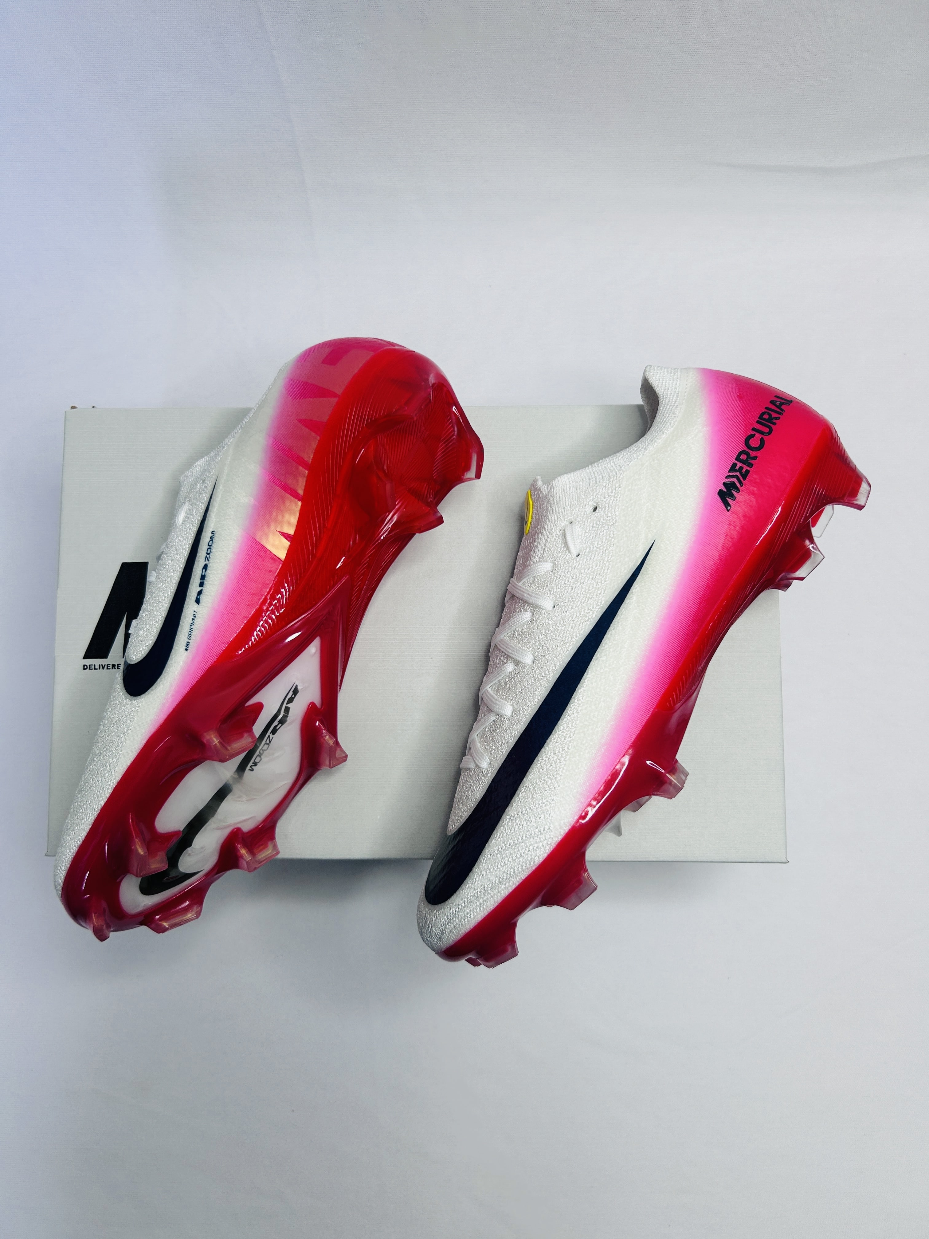 Mercurial Vapor 16 Fear Nothing Pack