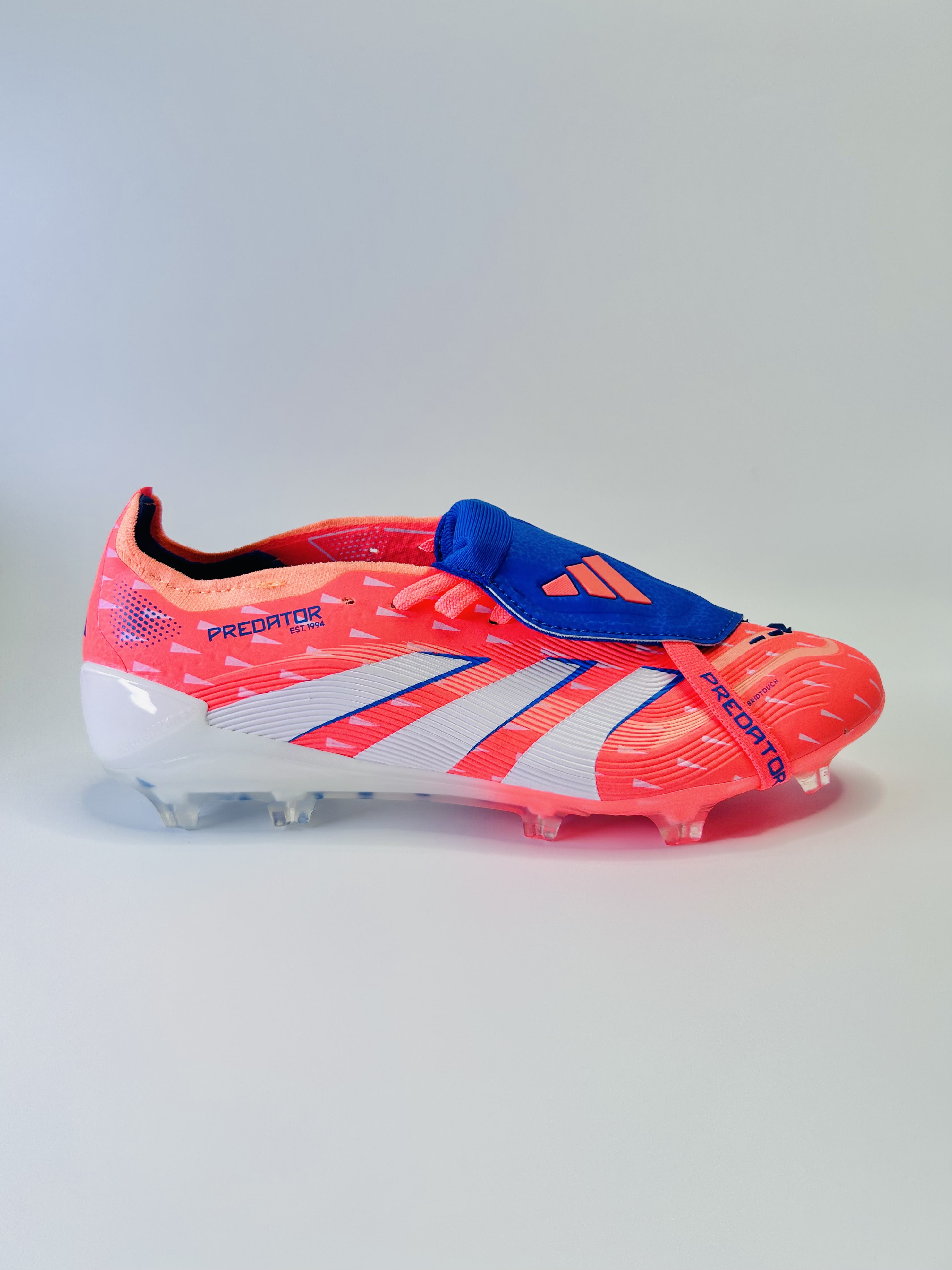 Predator 30 Coral Blaze