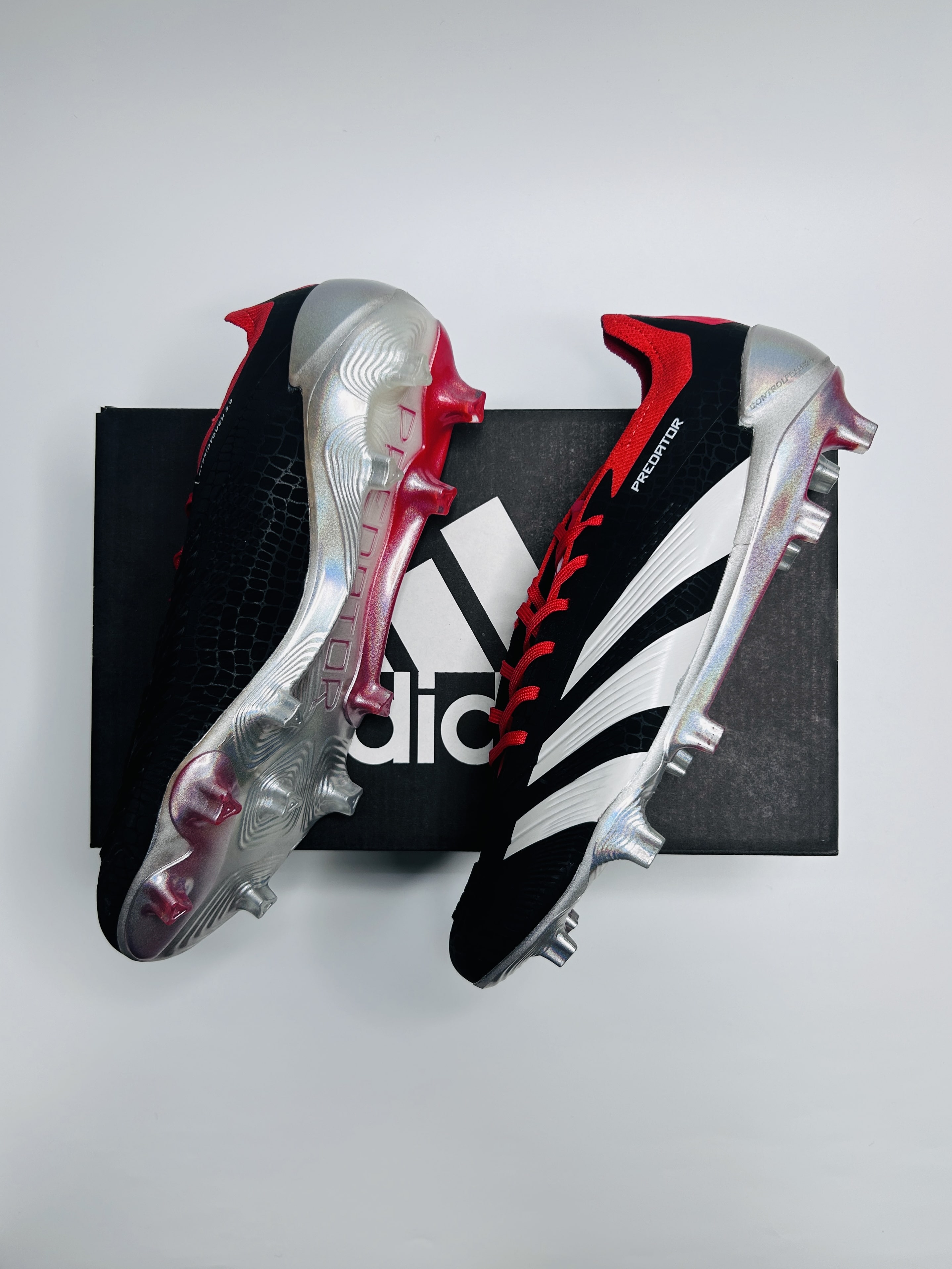 Predator 30 Blackpink Colourway Laced