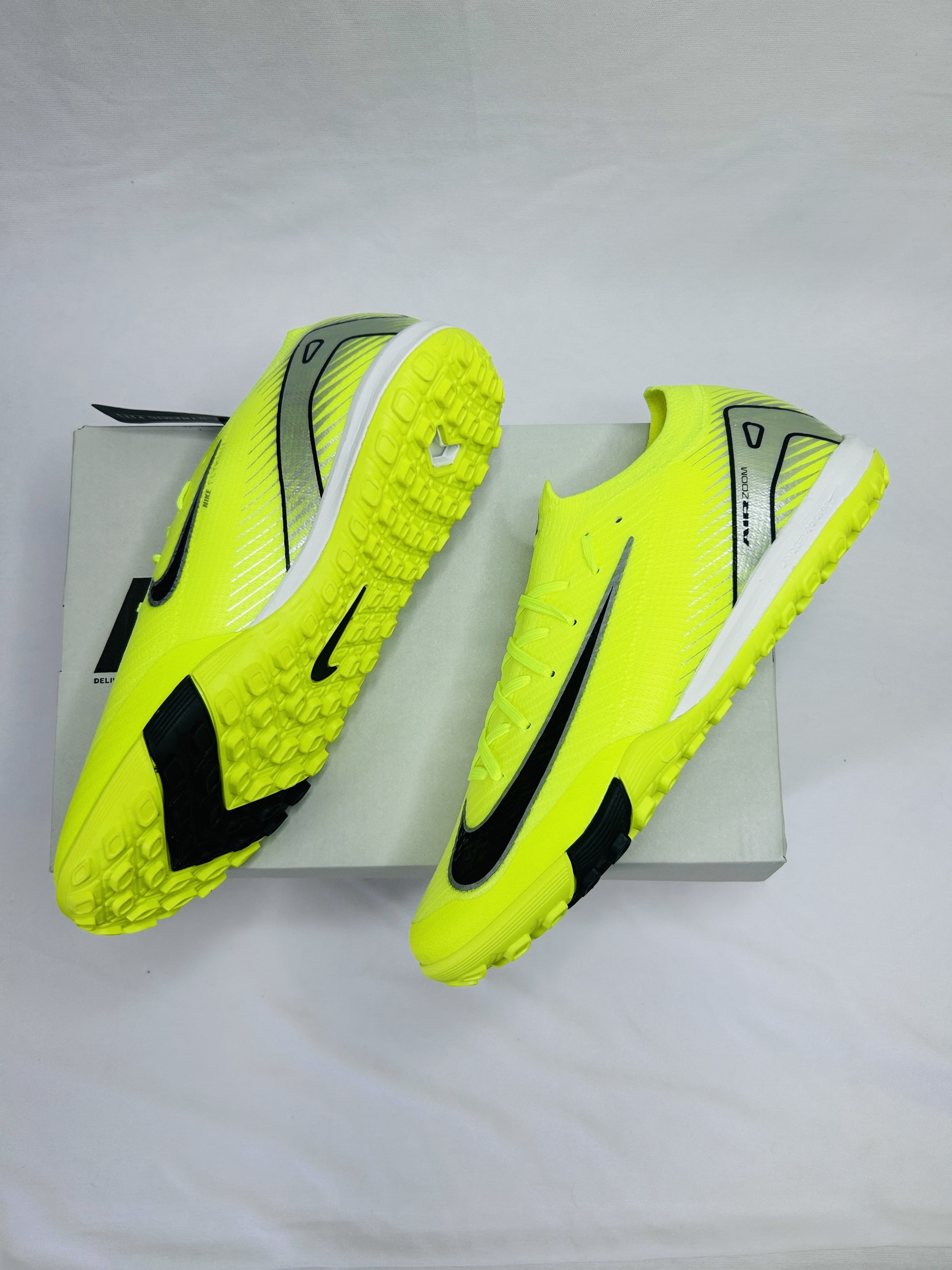 Mercurial Vapor 16 Mad Voltage TF