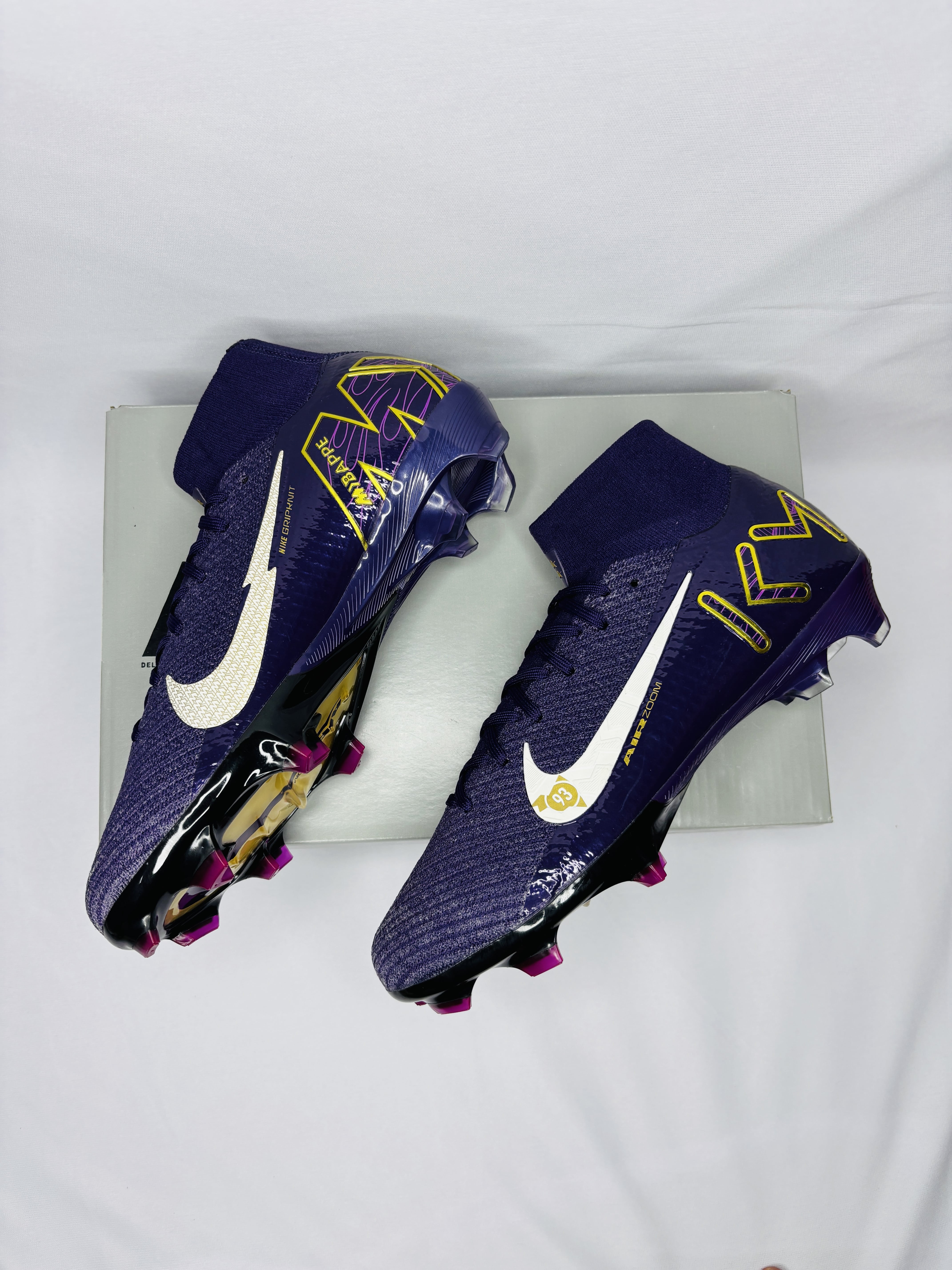 Mercurial Superfly 10 KM Pack