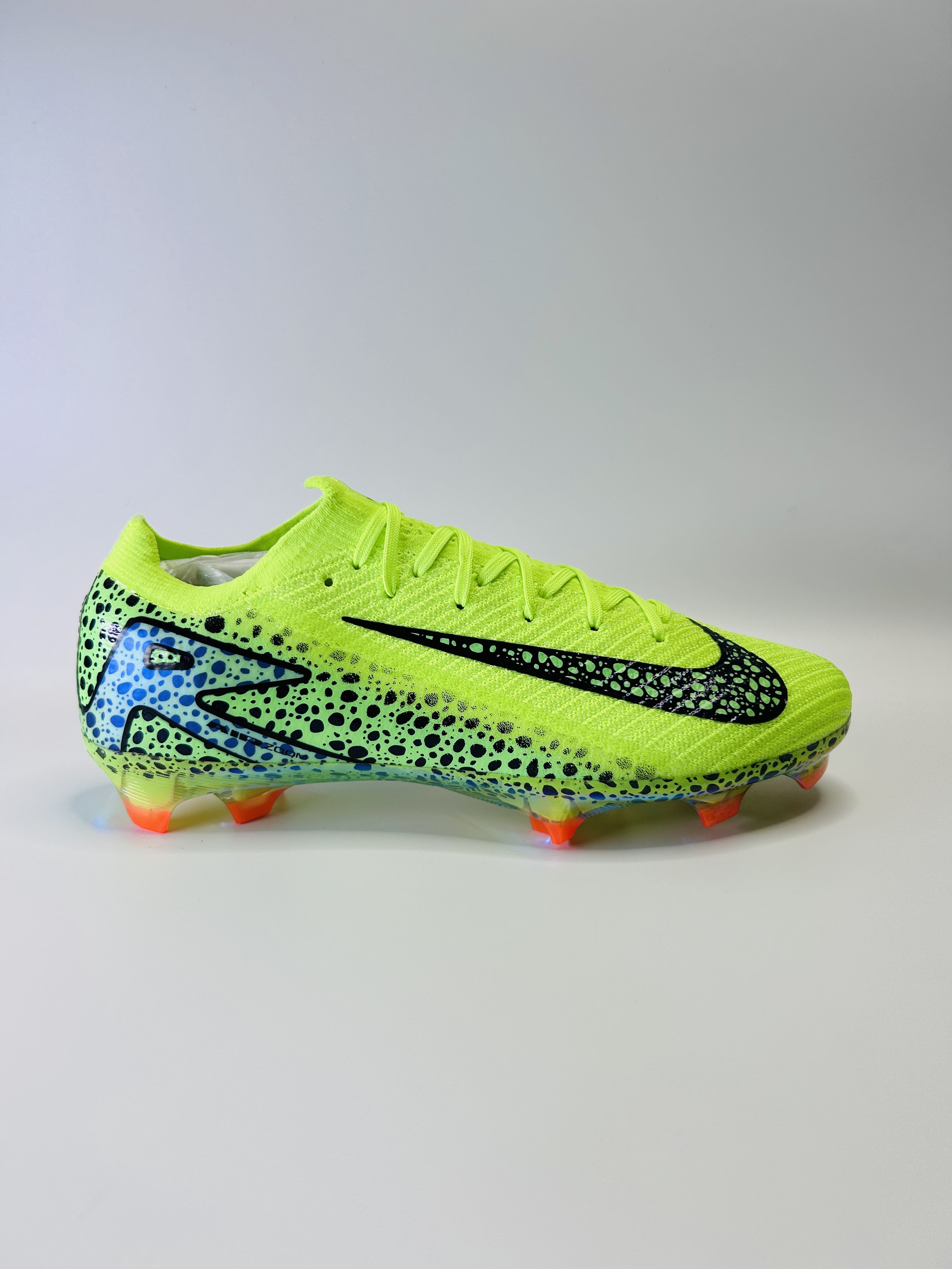Mercurial Vapor 16 Green Electric Pack