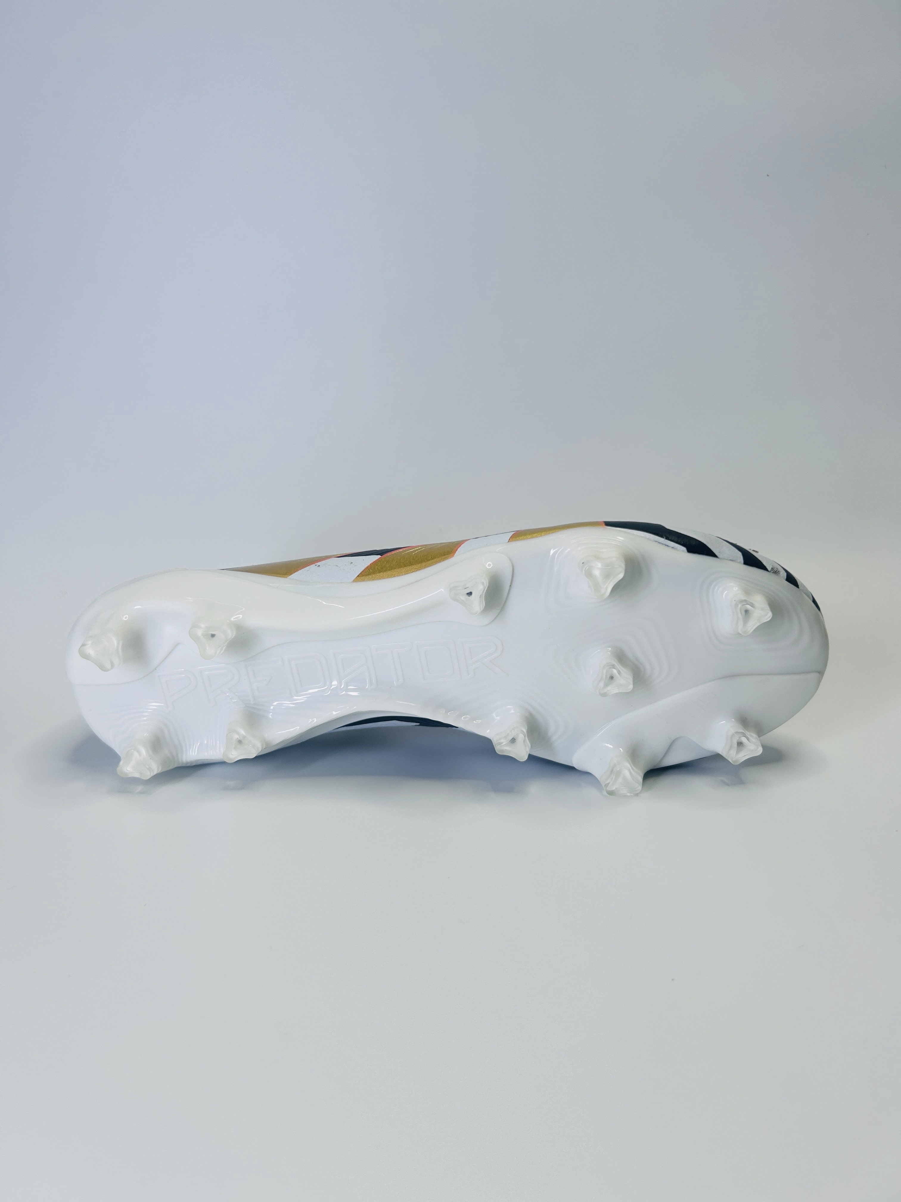 Predator 30 Zebra Laced