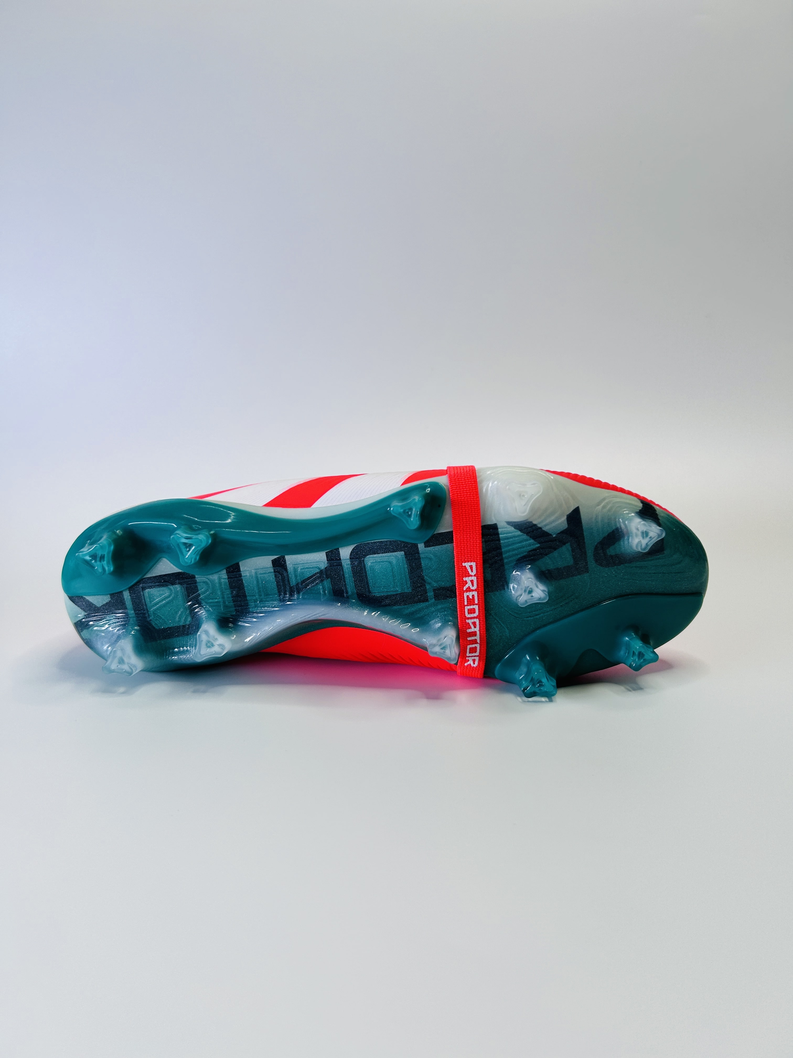 Predator 30 Redwhite Colourway