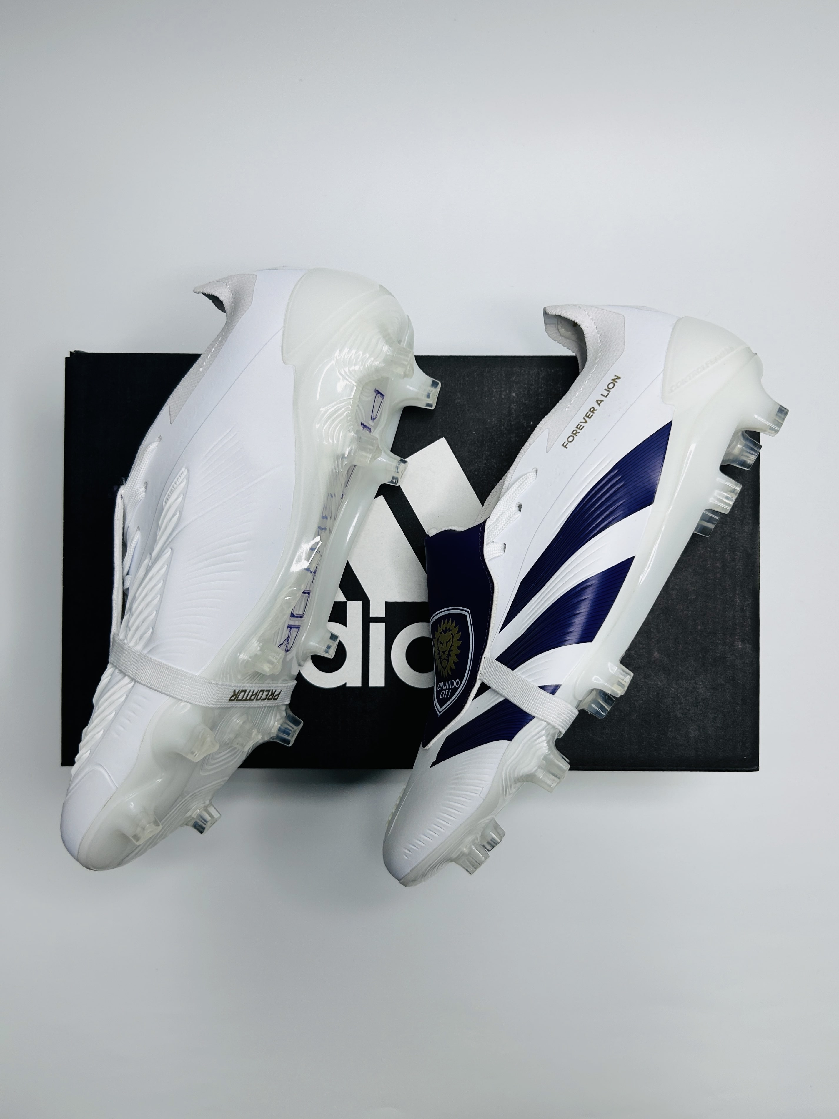 Predator 30 Kaka Edition