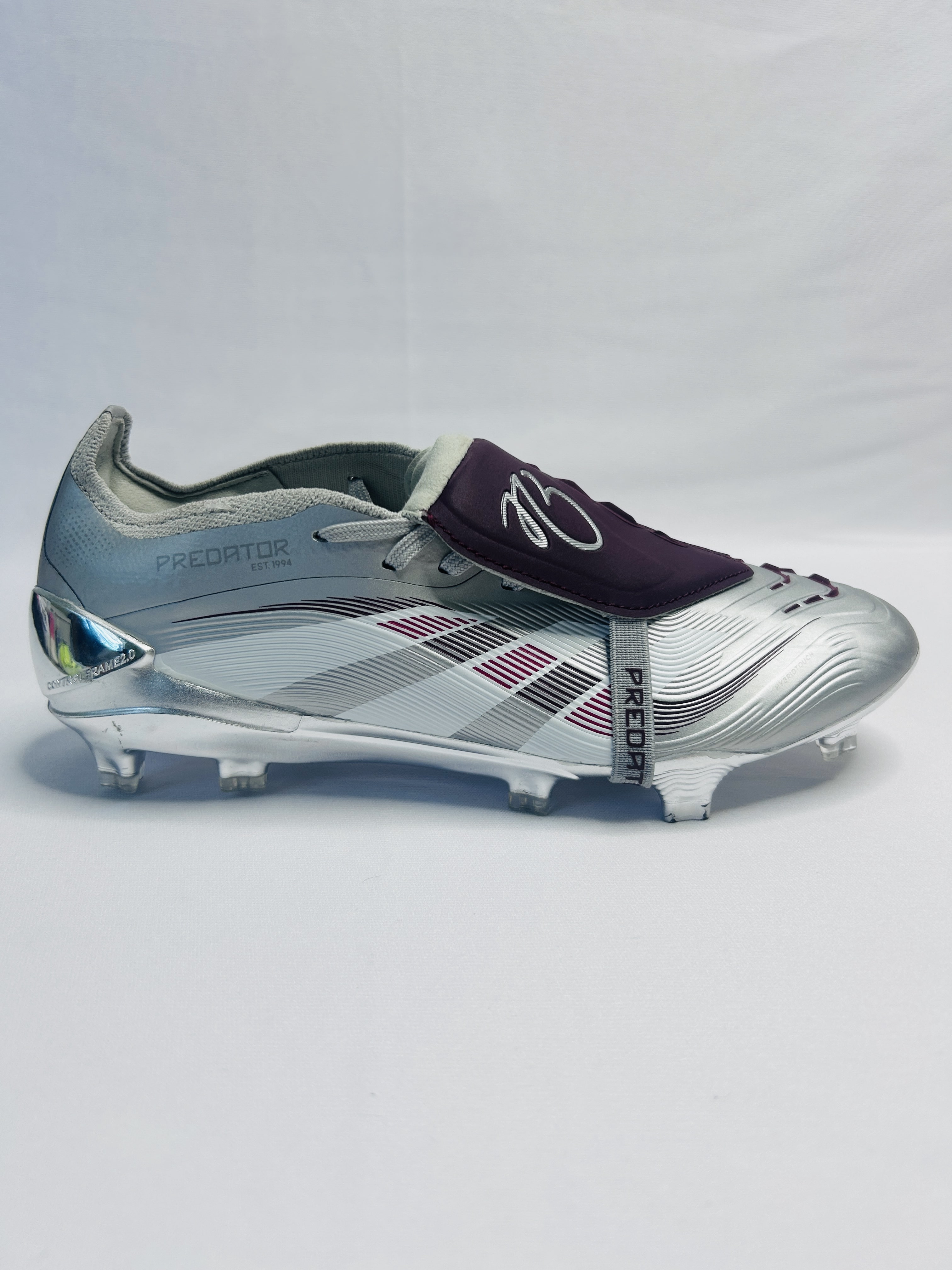 Predator 30 Chrome Dream