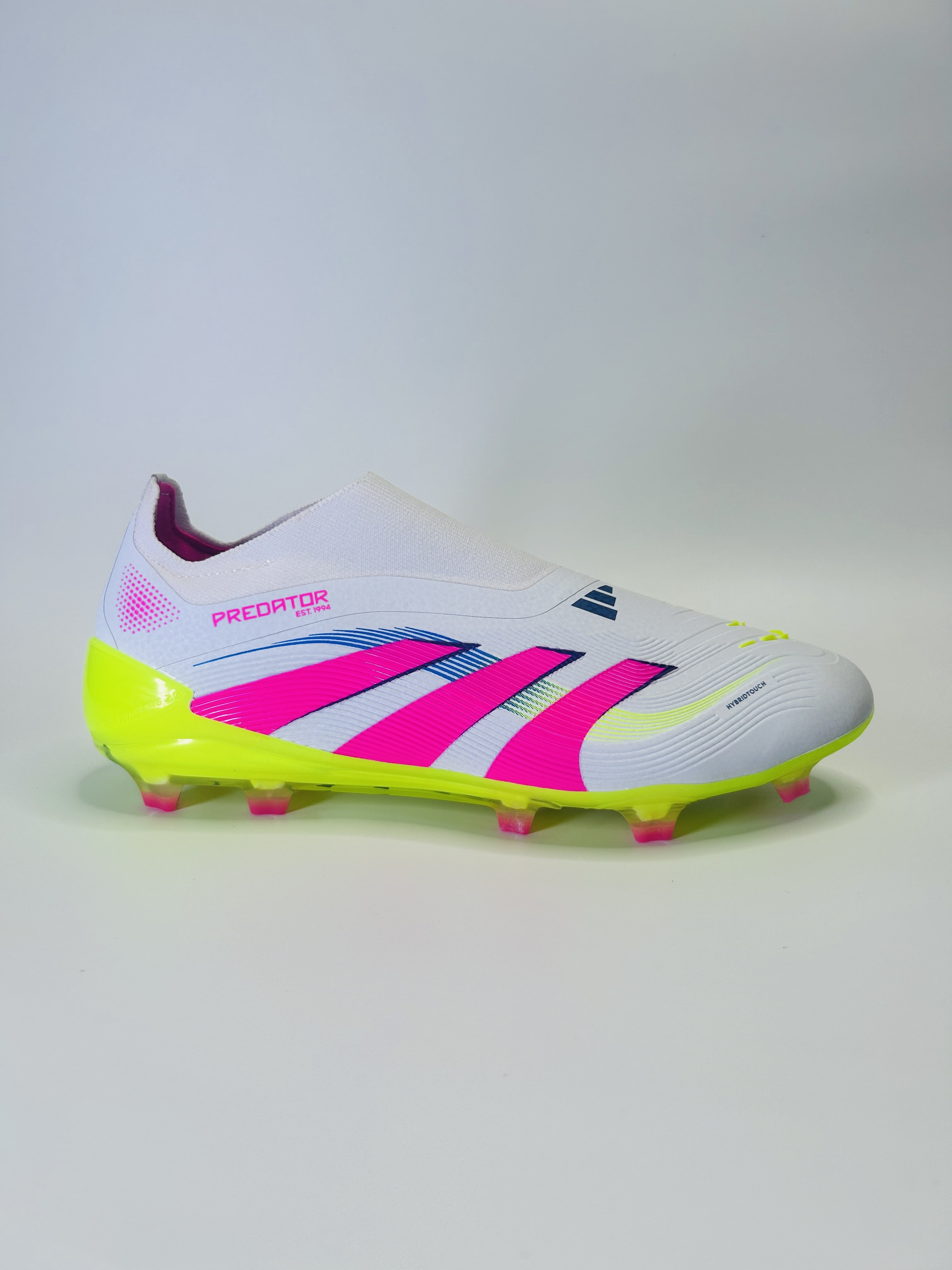 Predator 30 Elite Celestial Victory Laceless