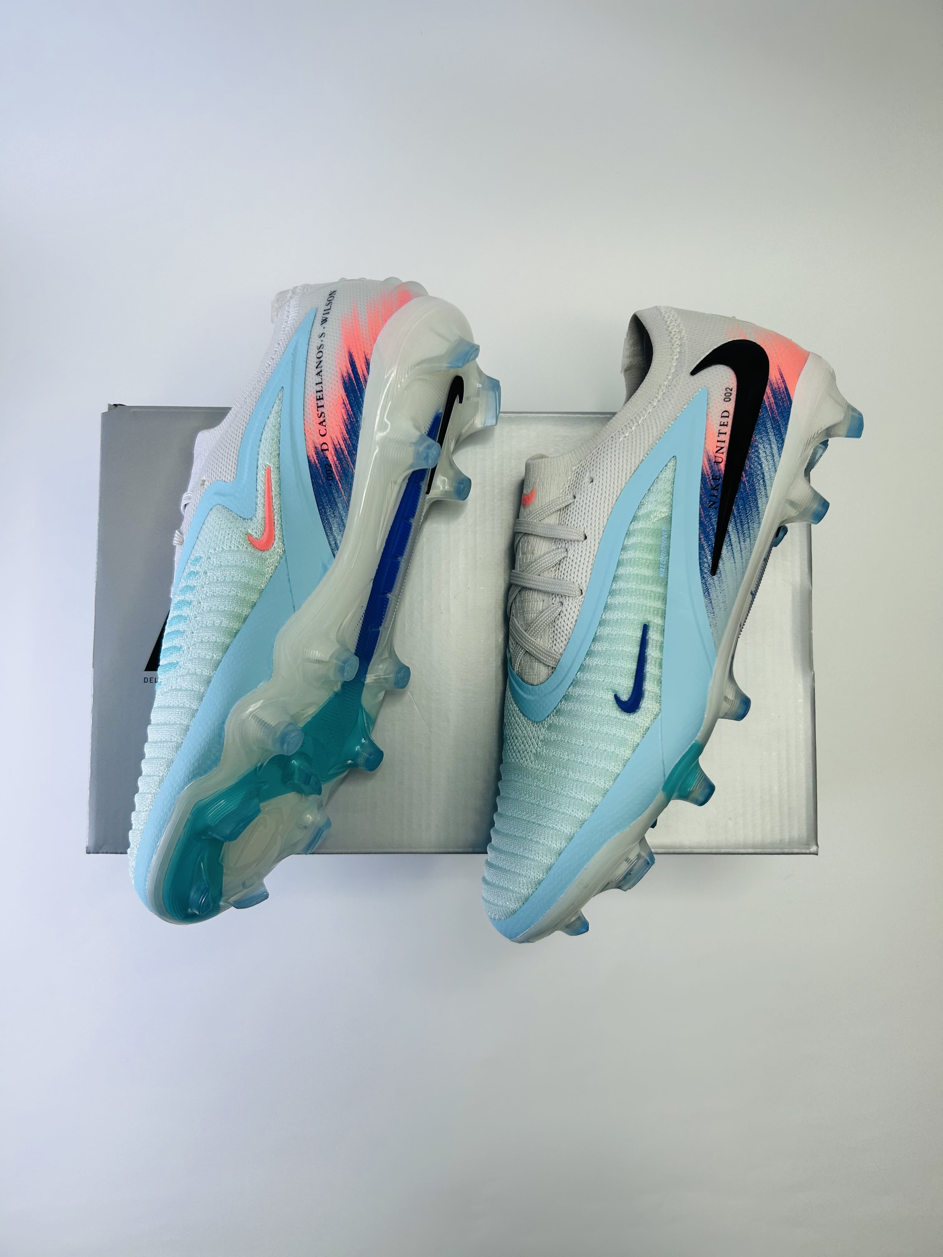 Phantom 6 United 002 Pack