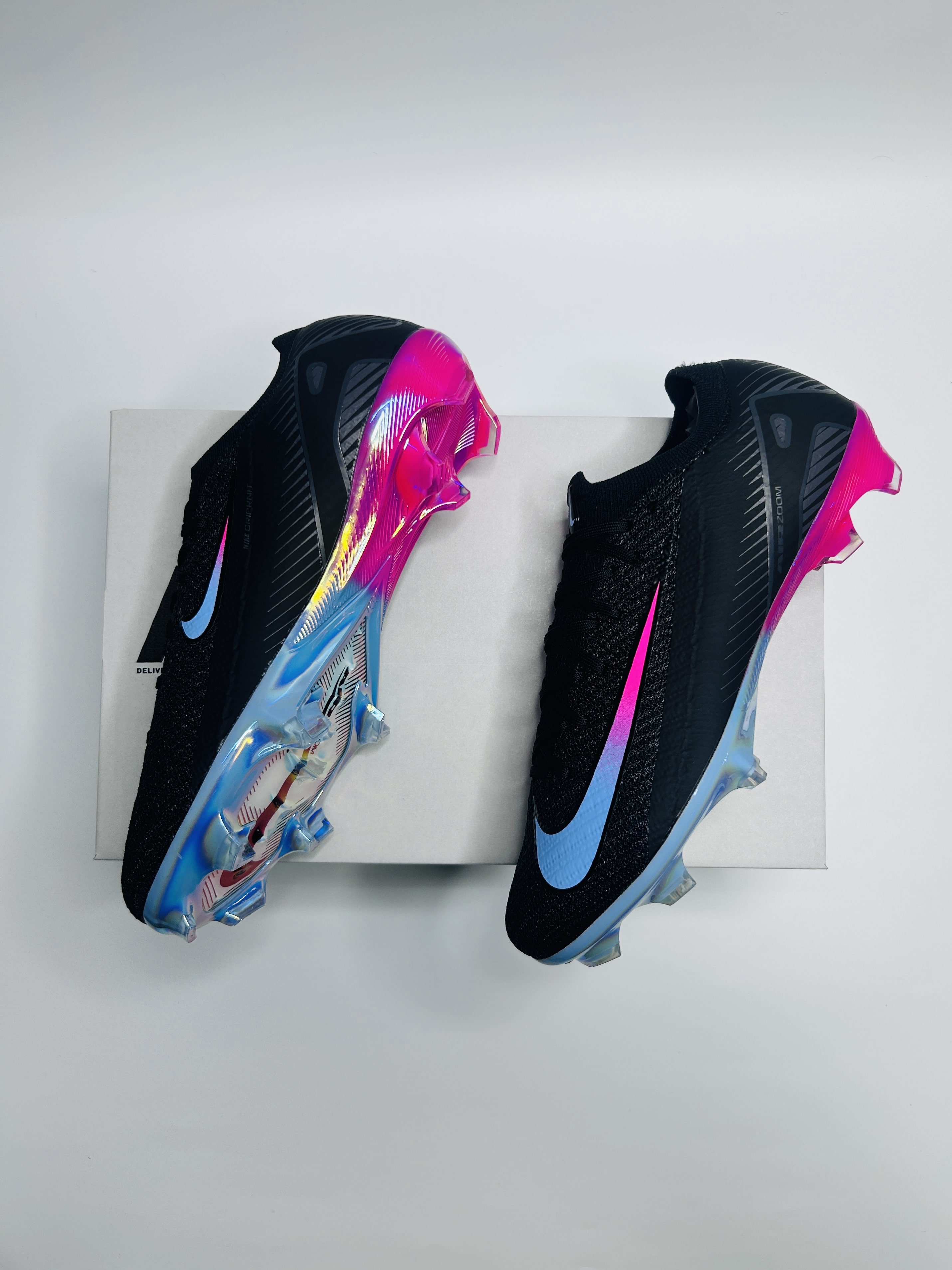 Mercurial Vapor 16 Custom Colourway